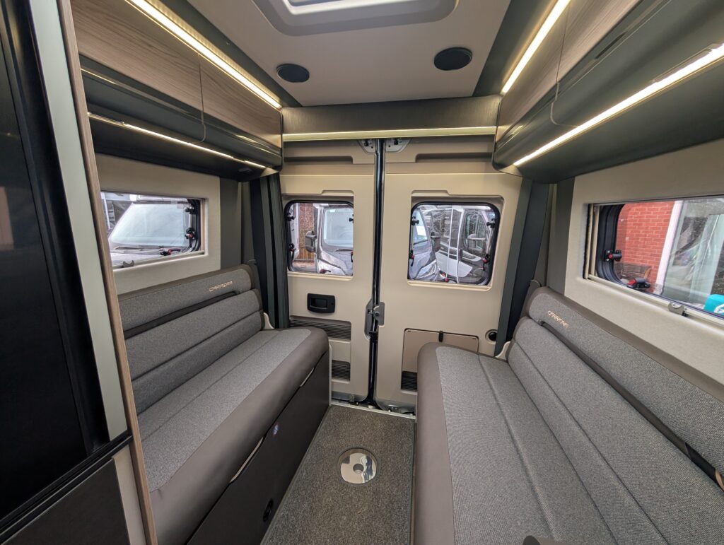 PXL 20251119 110445527