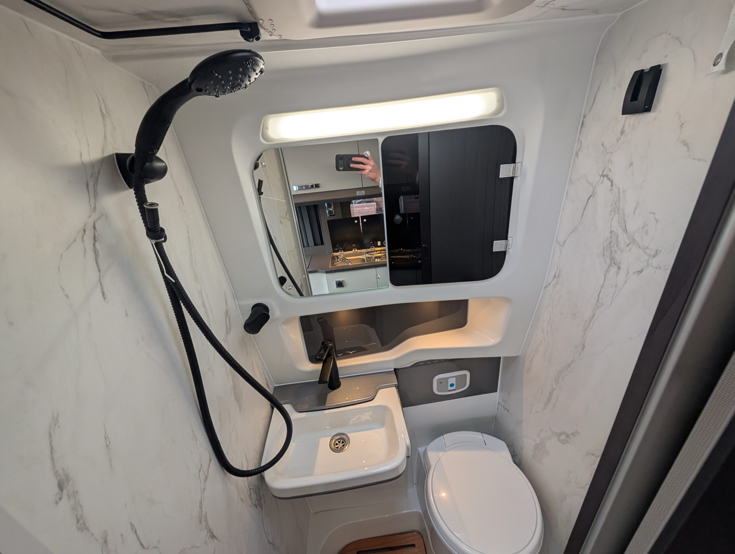 PXL 20251119 110449429