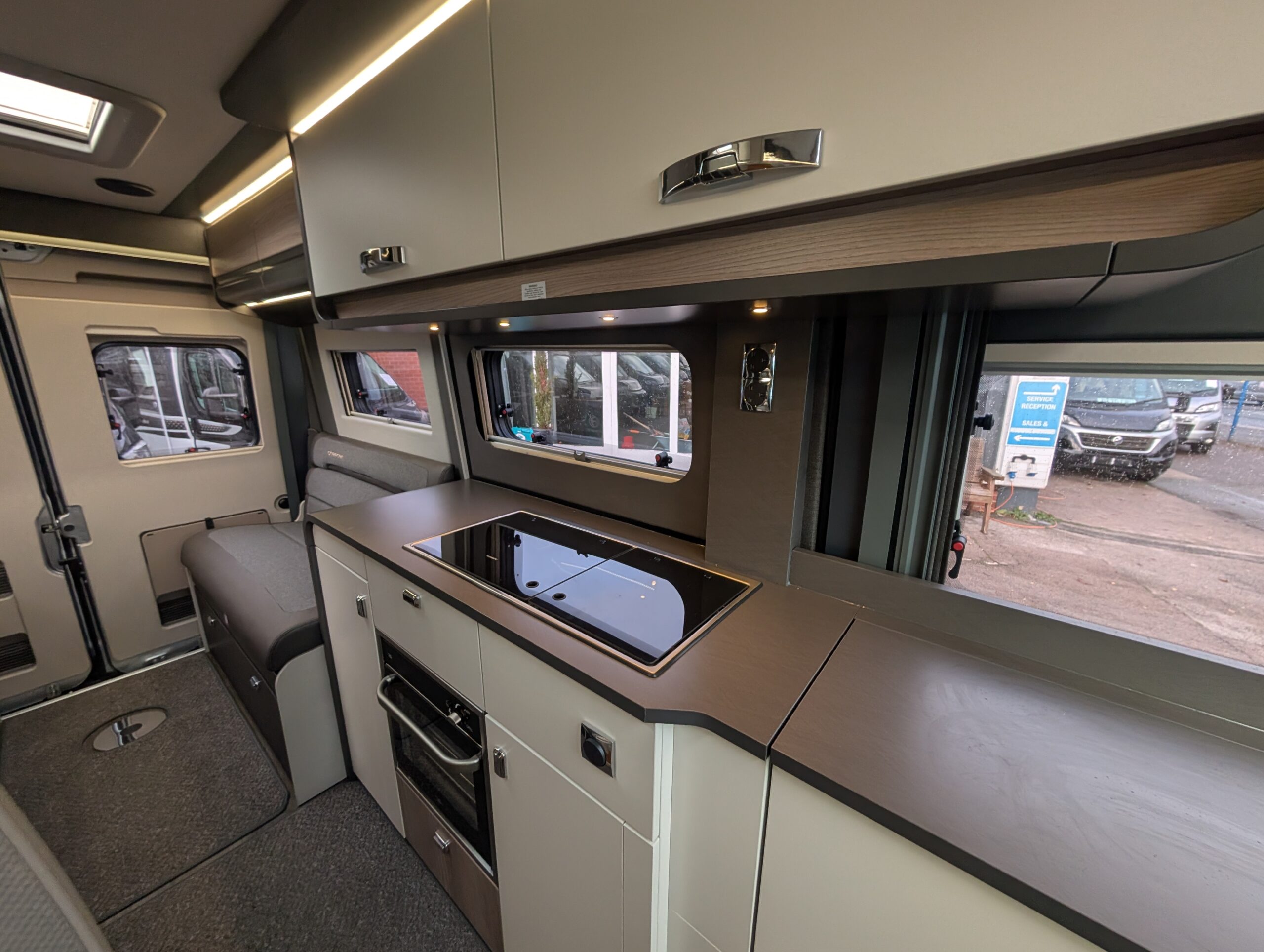 PXL 20251119 110508624