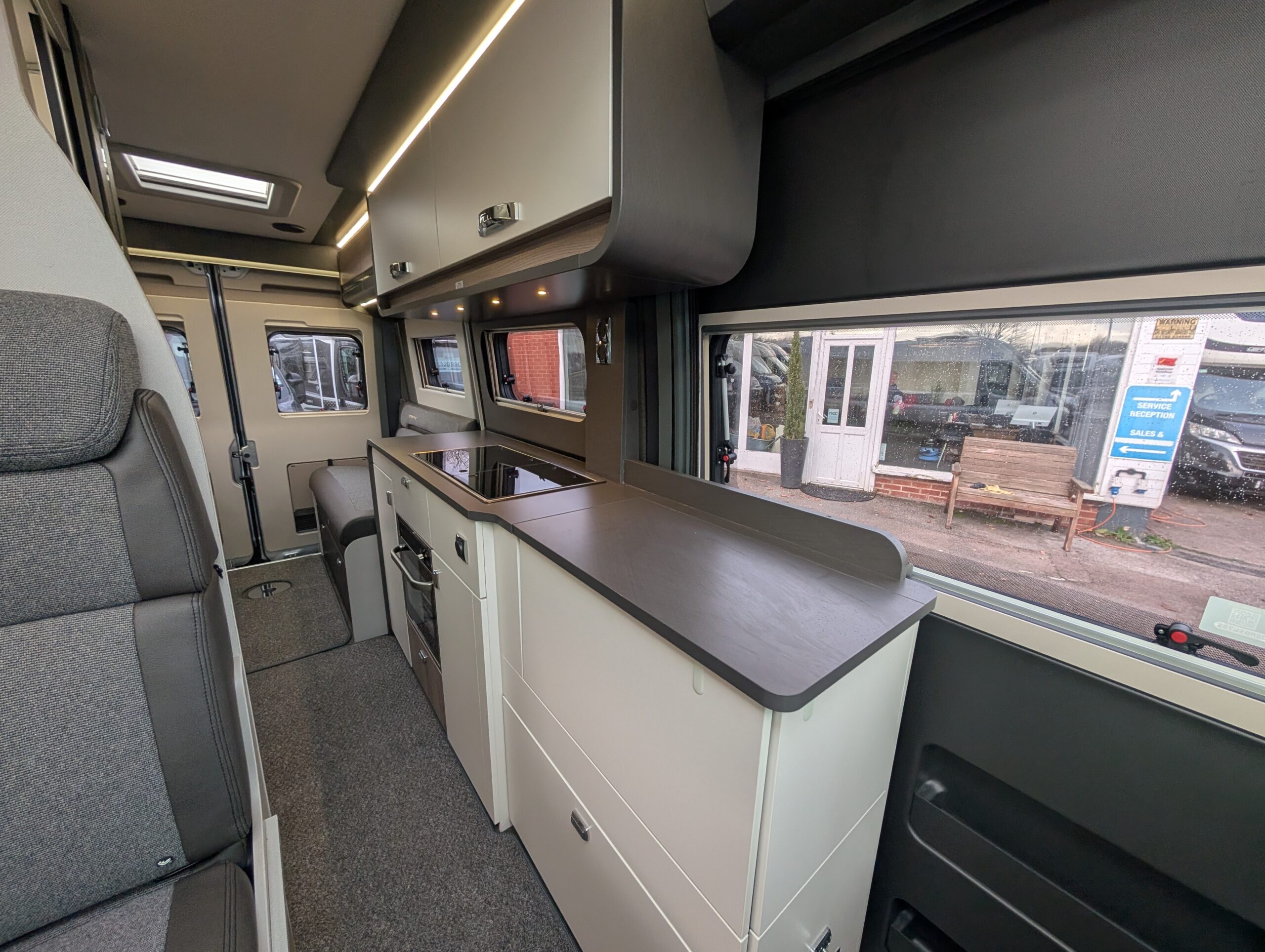 PXL 20251119 110512992