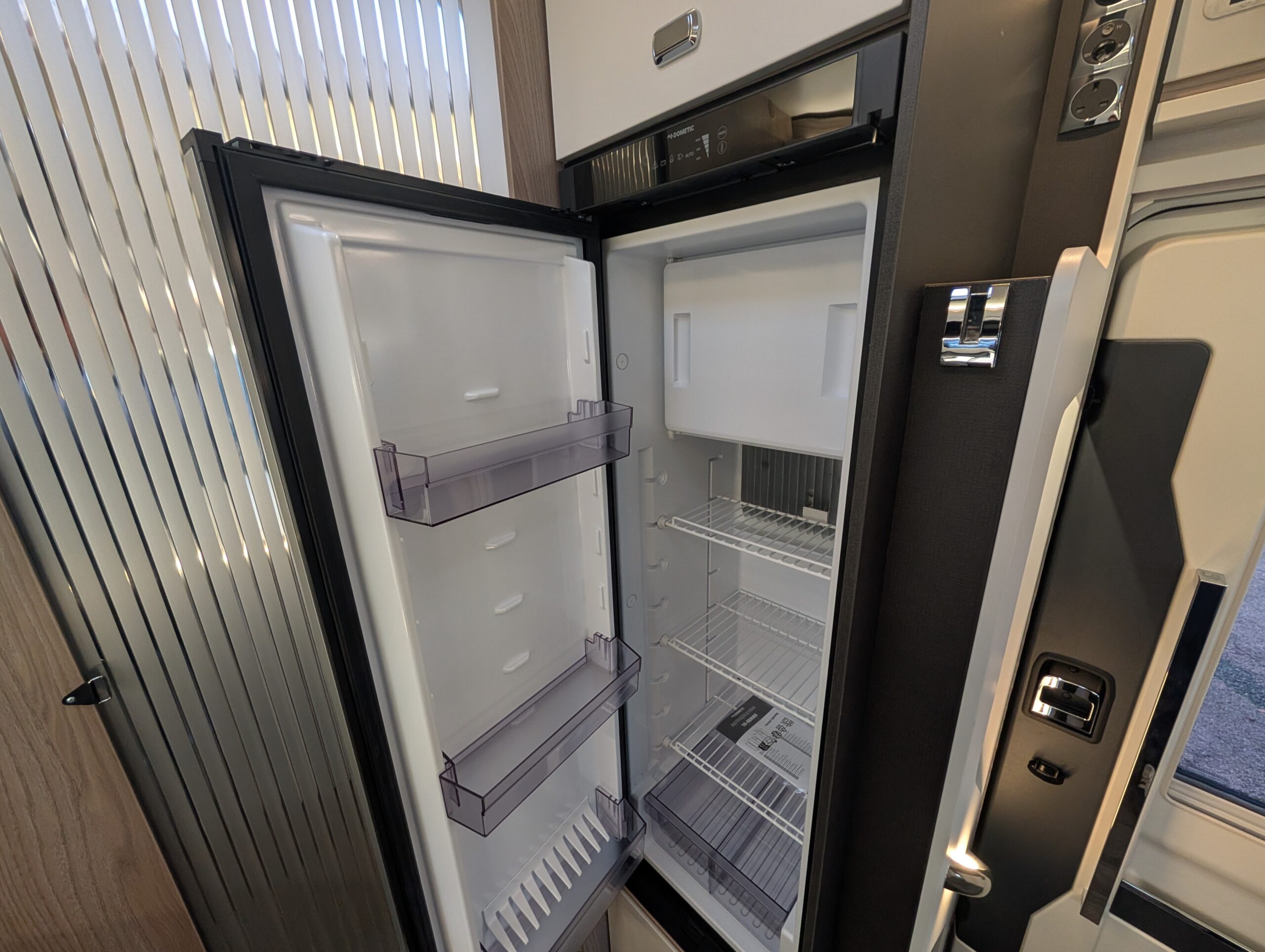 PXL 20251124 152753262