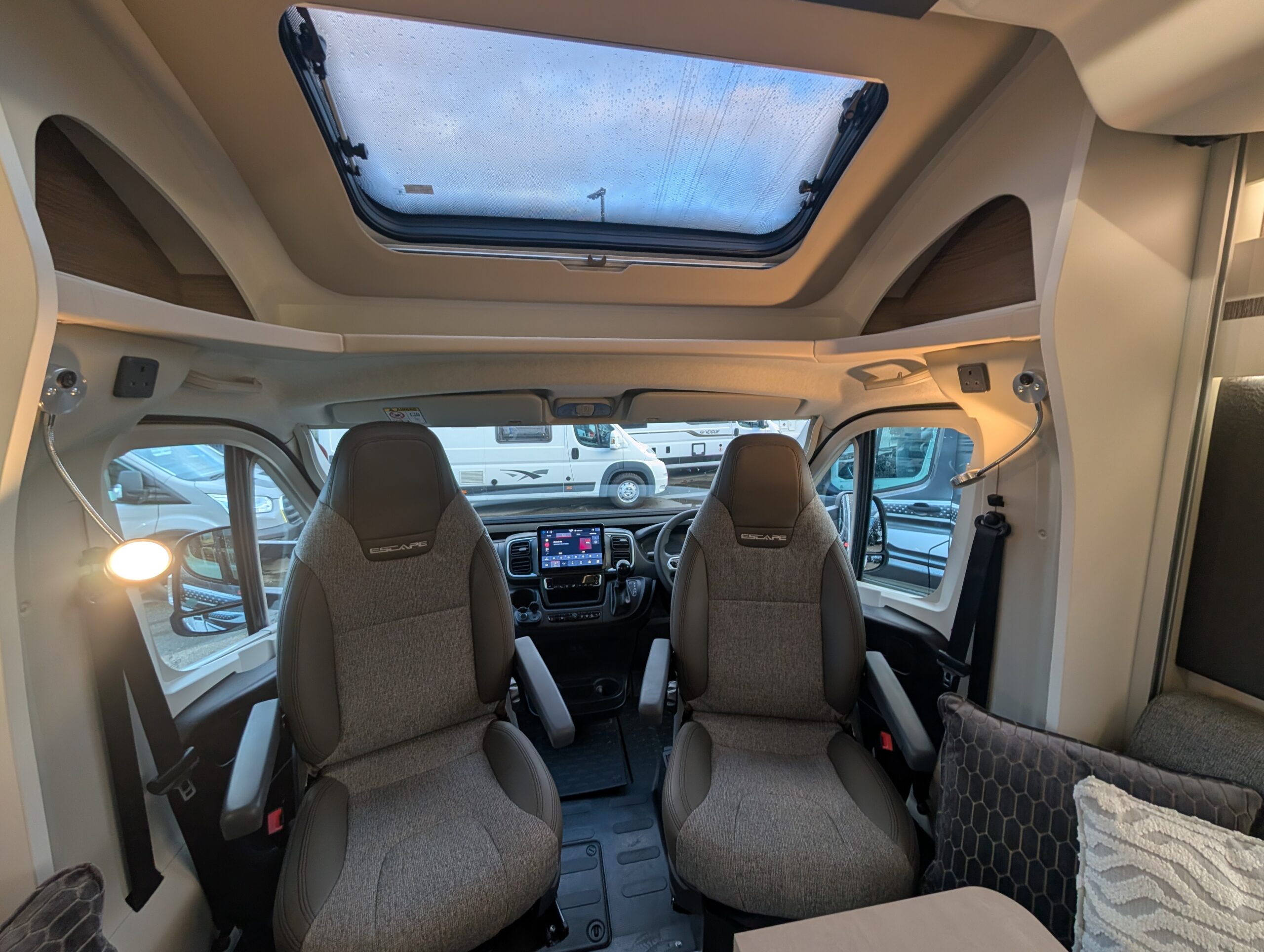 PXL 20251124 152826270