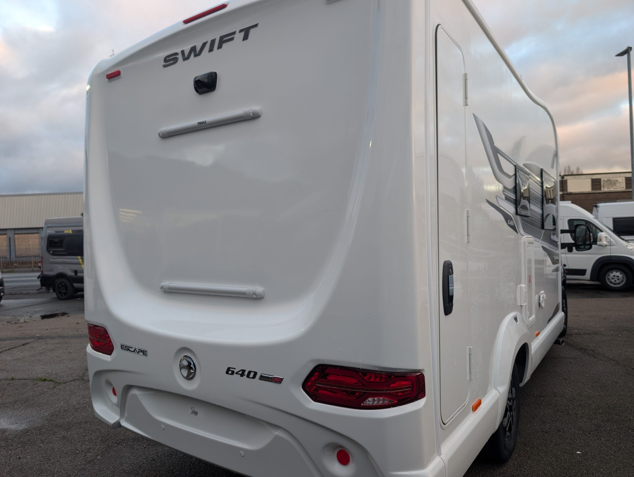 PXL 20251124 153113863.MP 