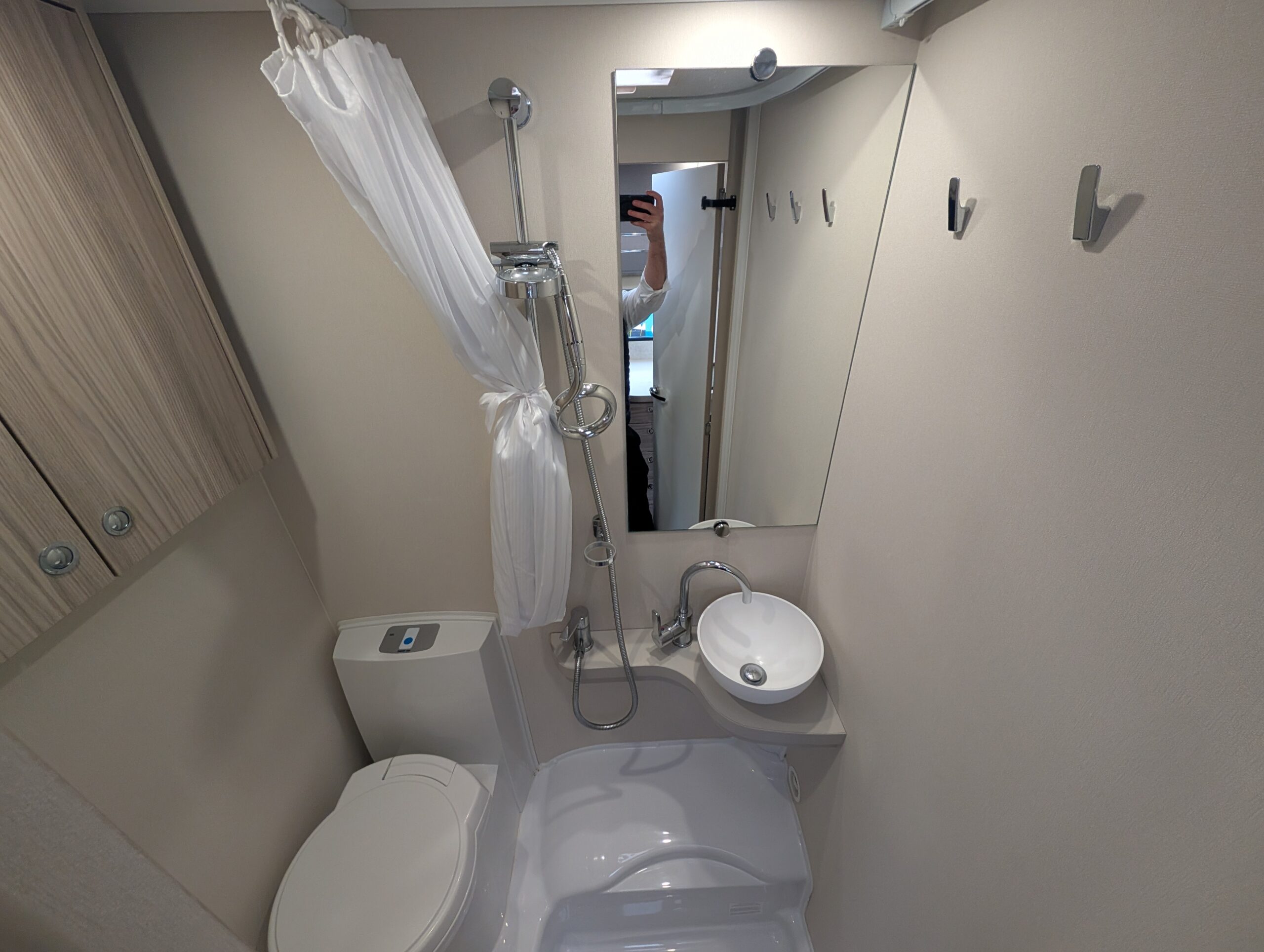 PXL 20251126 133812187