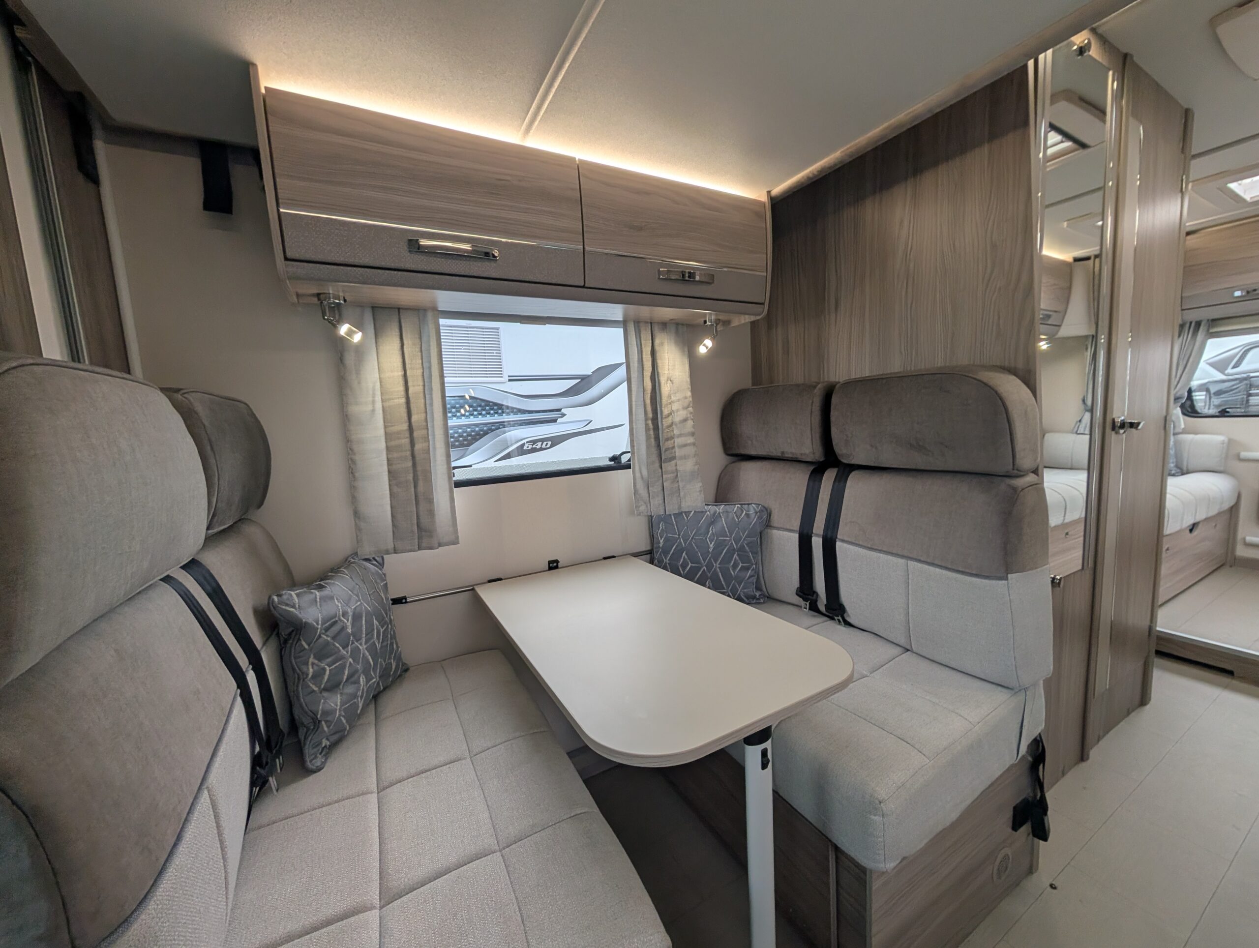 PXL 20251126 134023543