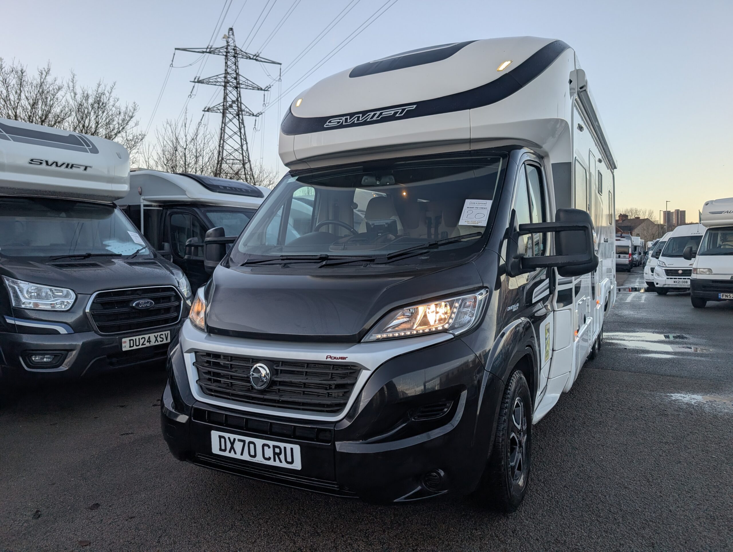 PXL 20251128 152108354.MP 