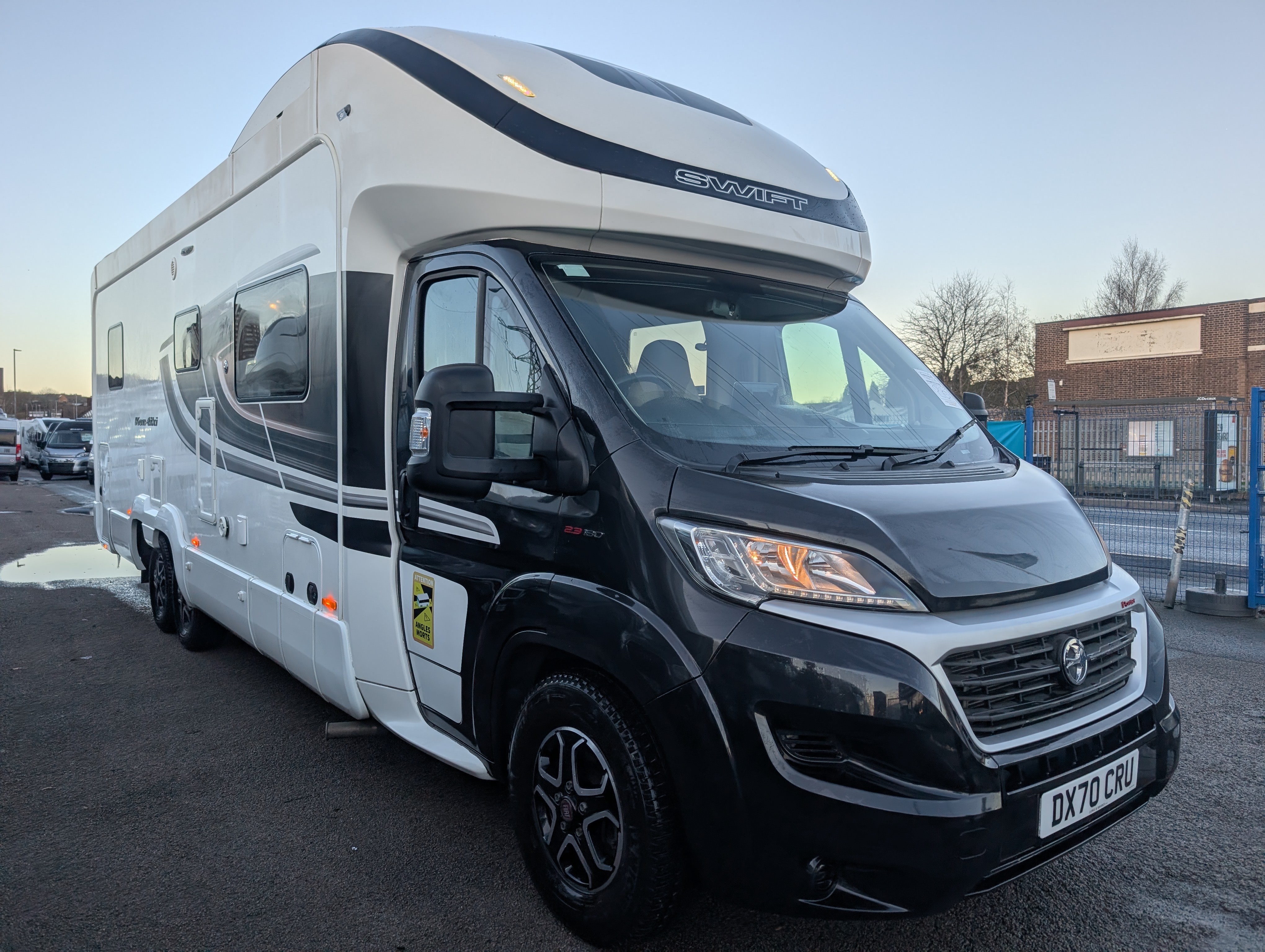 PXL 20251128 152114589