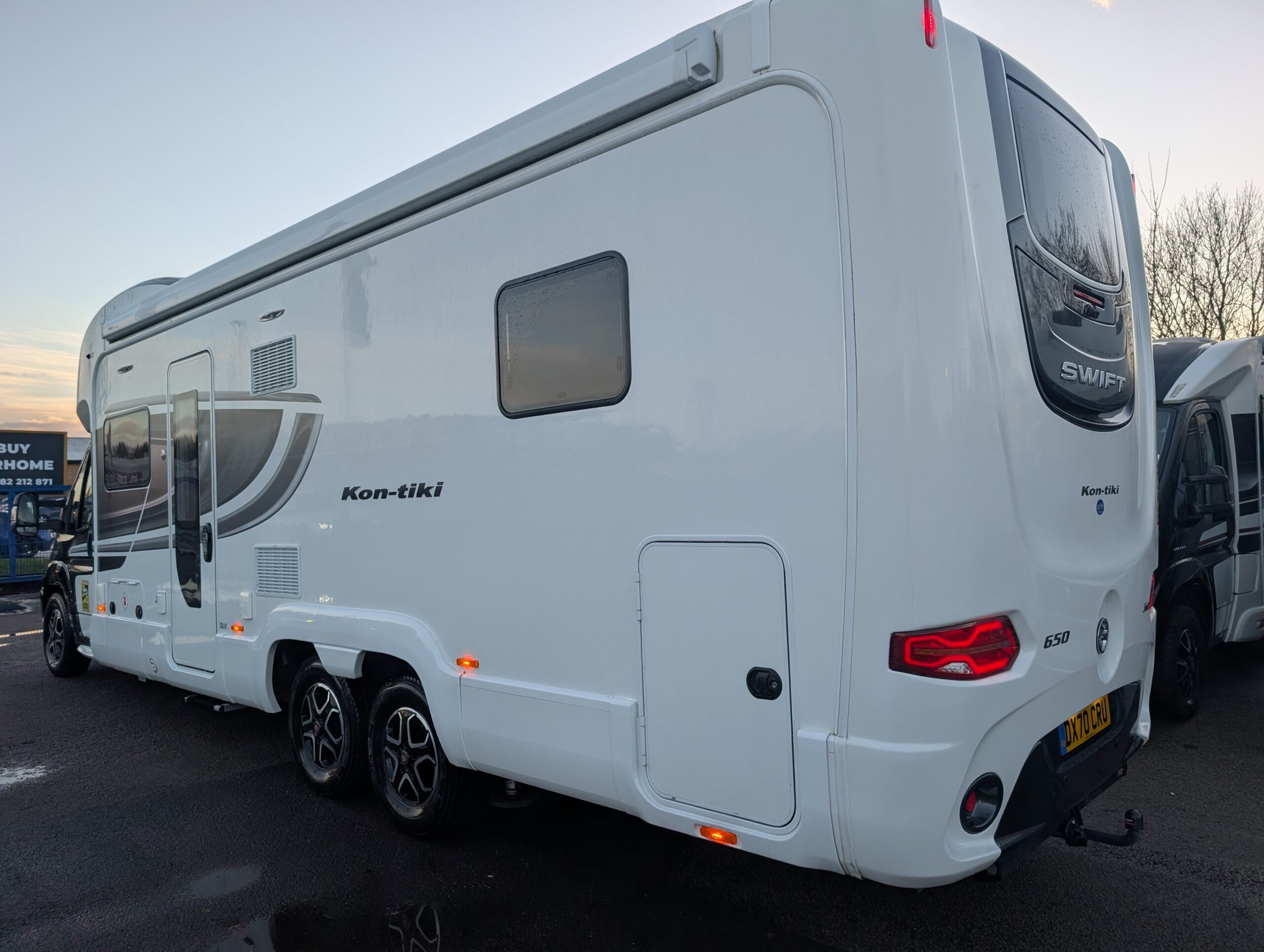 PXL 20251128 152135697