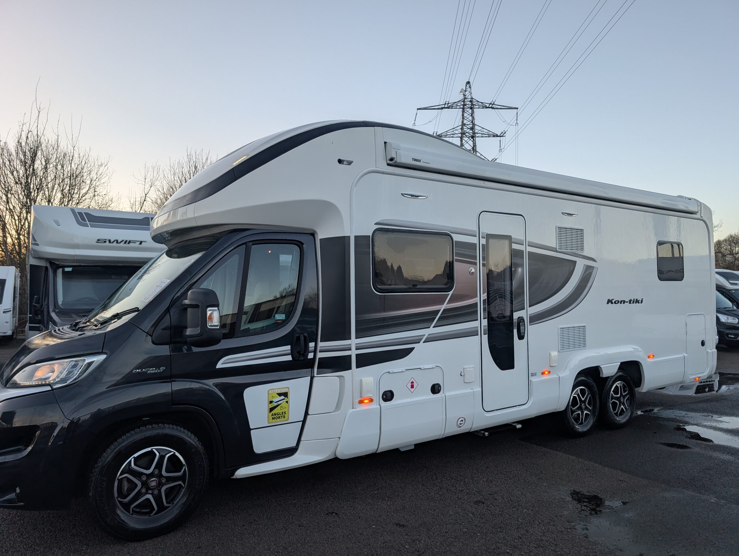 PXL 20251128 152152633.MP 