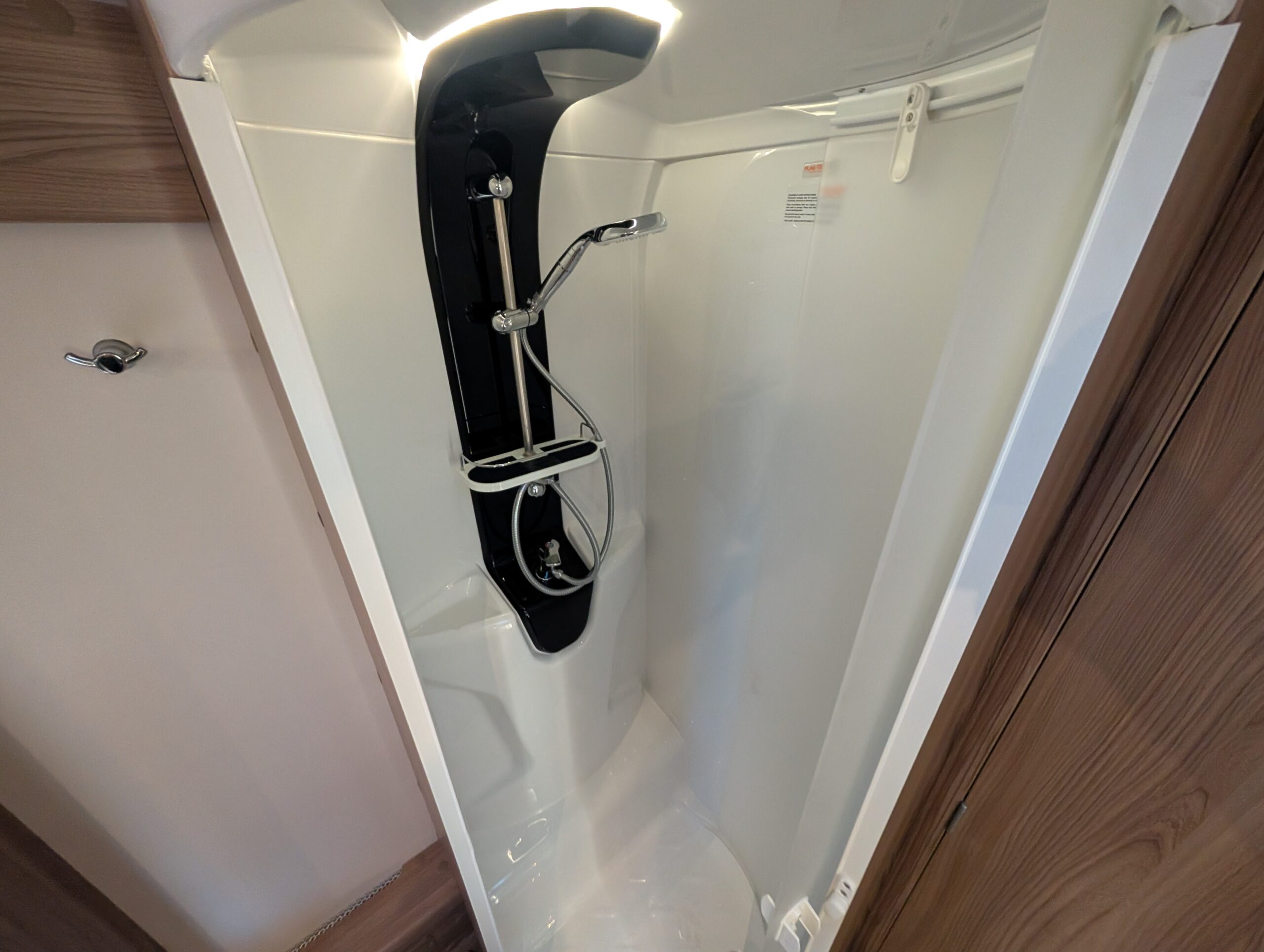 PXL 20251128 155529100