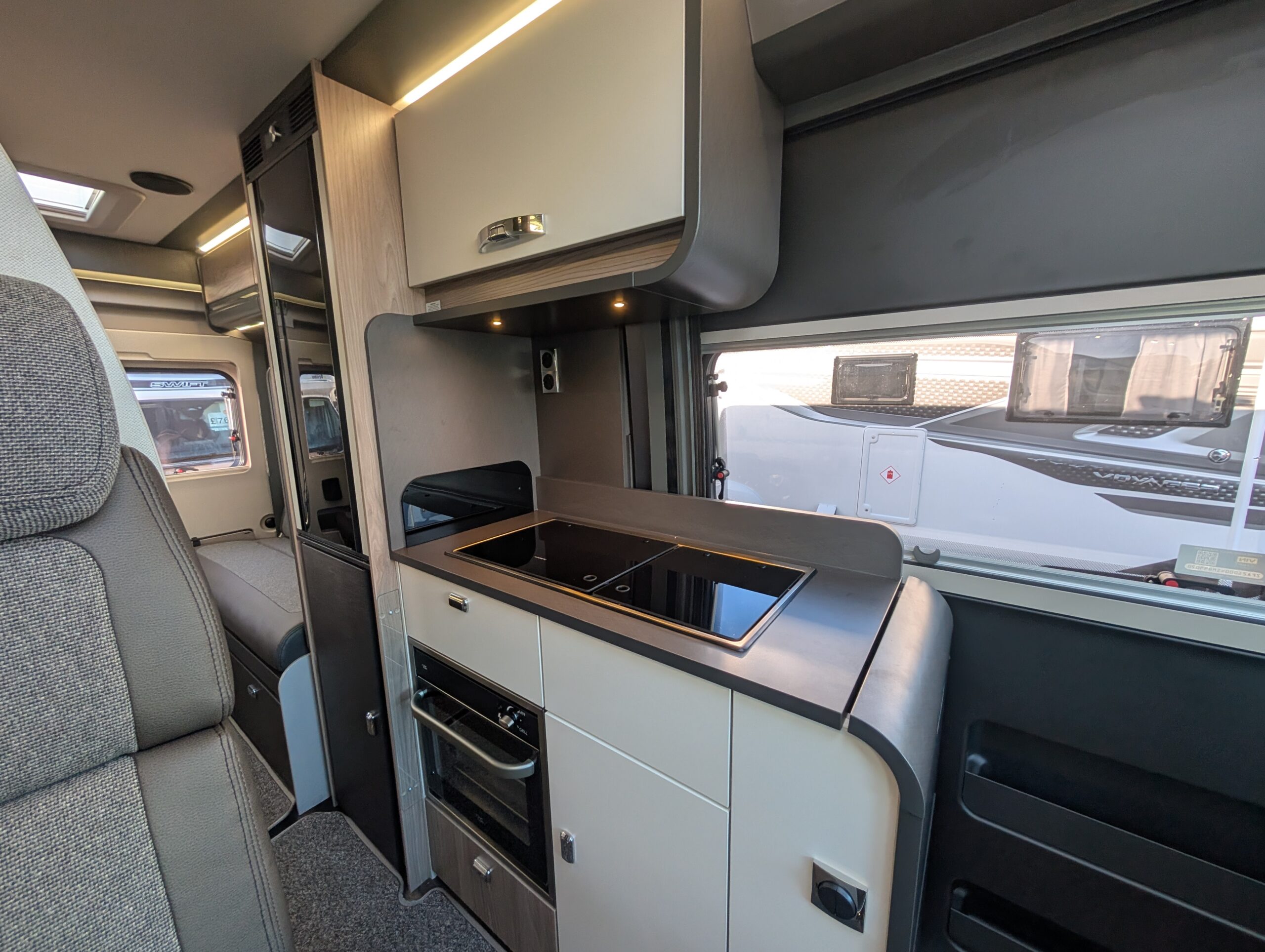 PXL 20251202 123239055