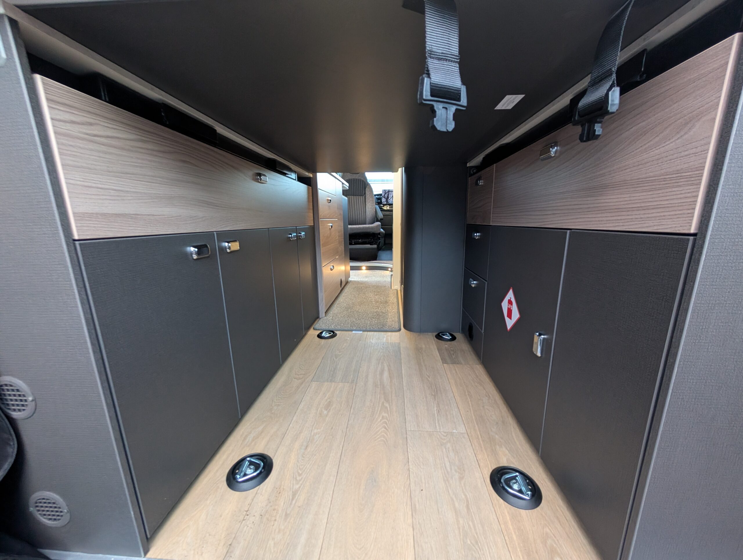 PXL 20251202 153932697