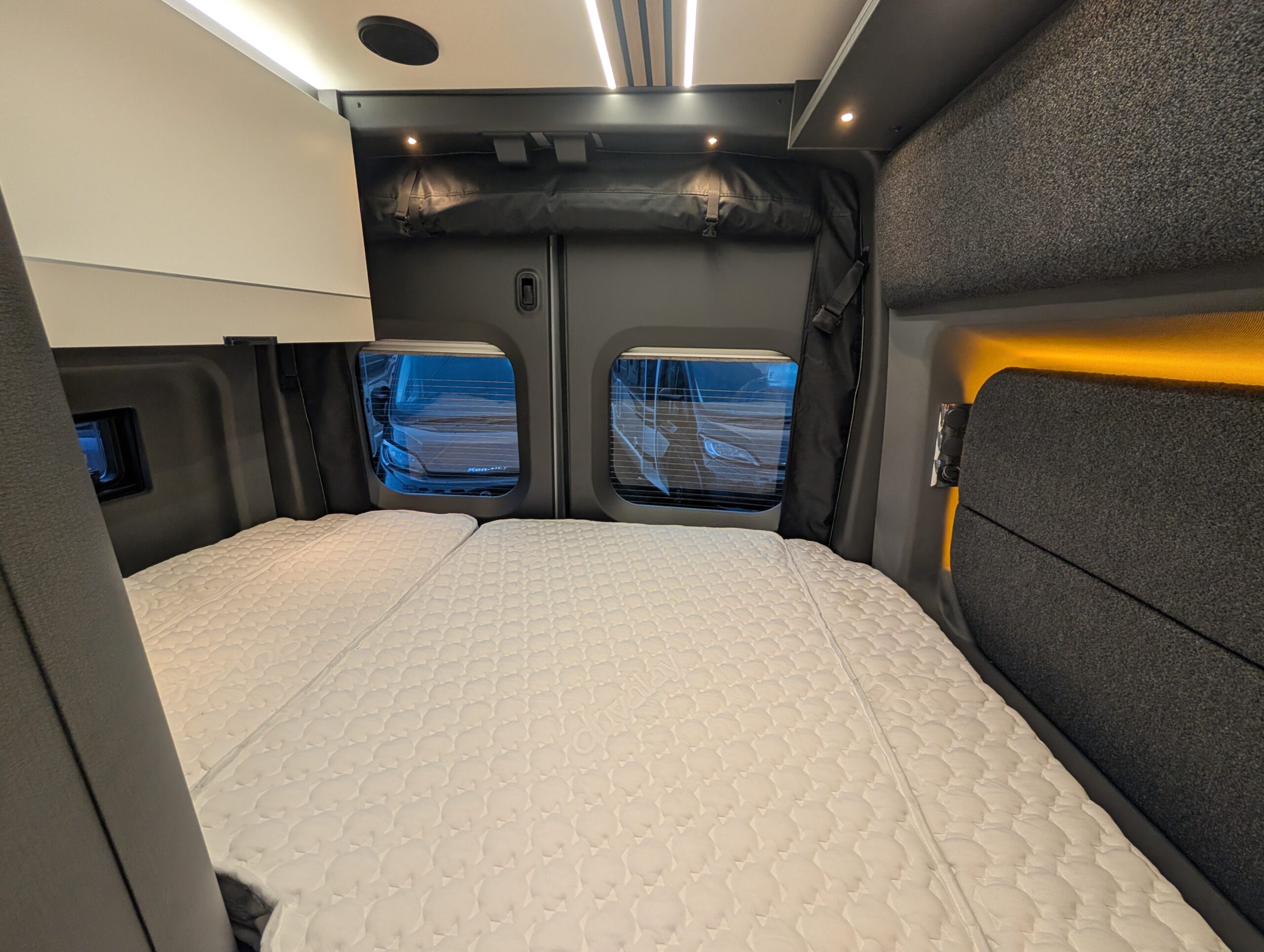 PXL 20251202 154004495