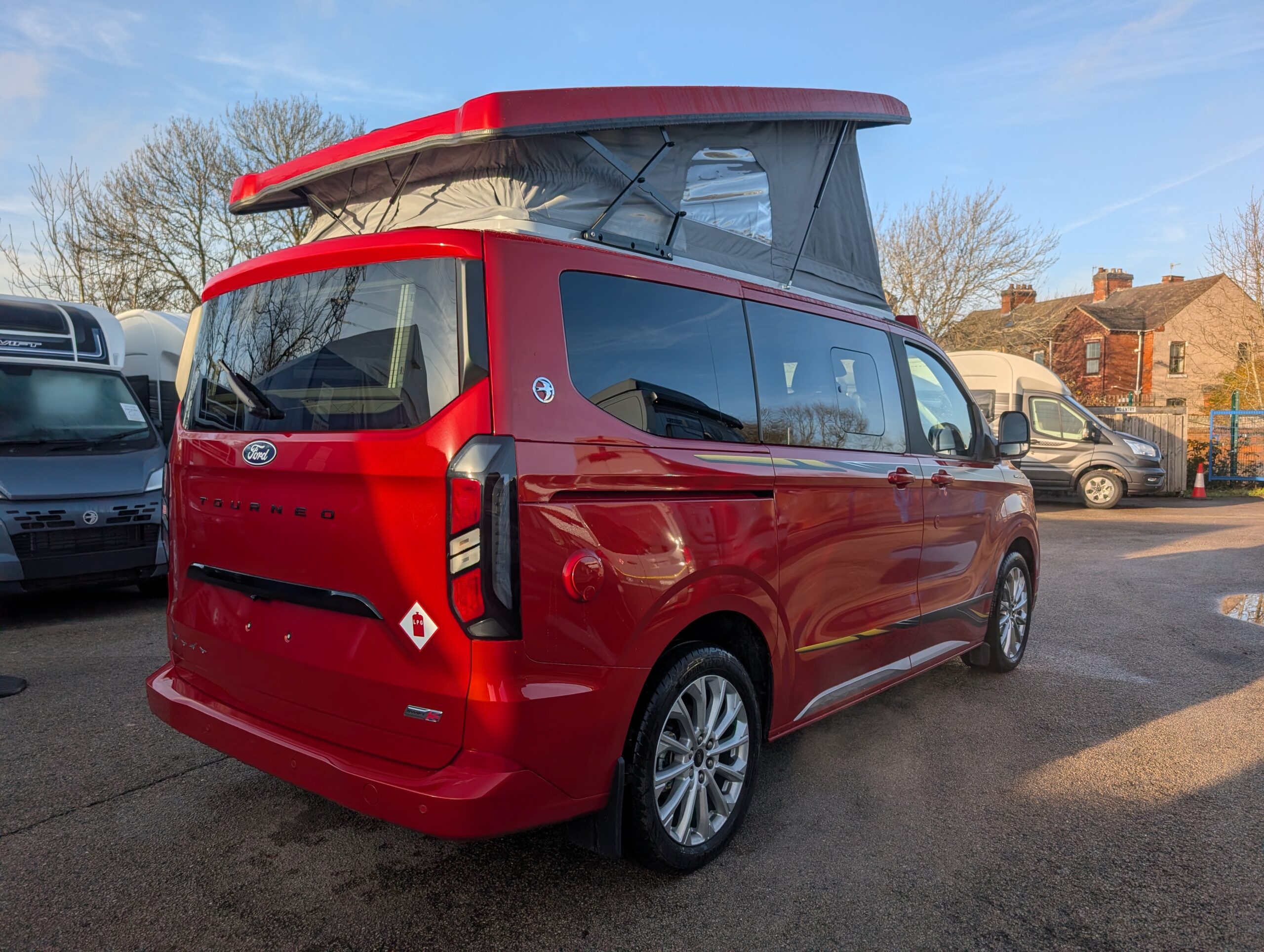 PXL 20251213 121740516.MP 