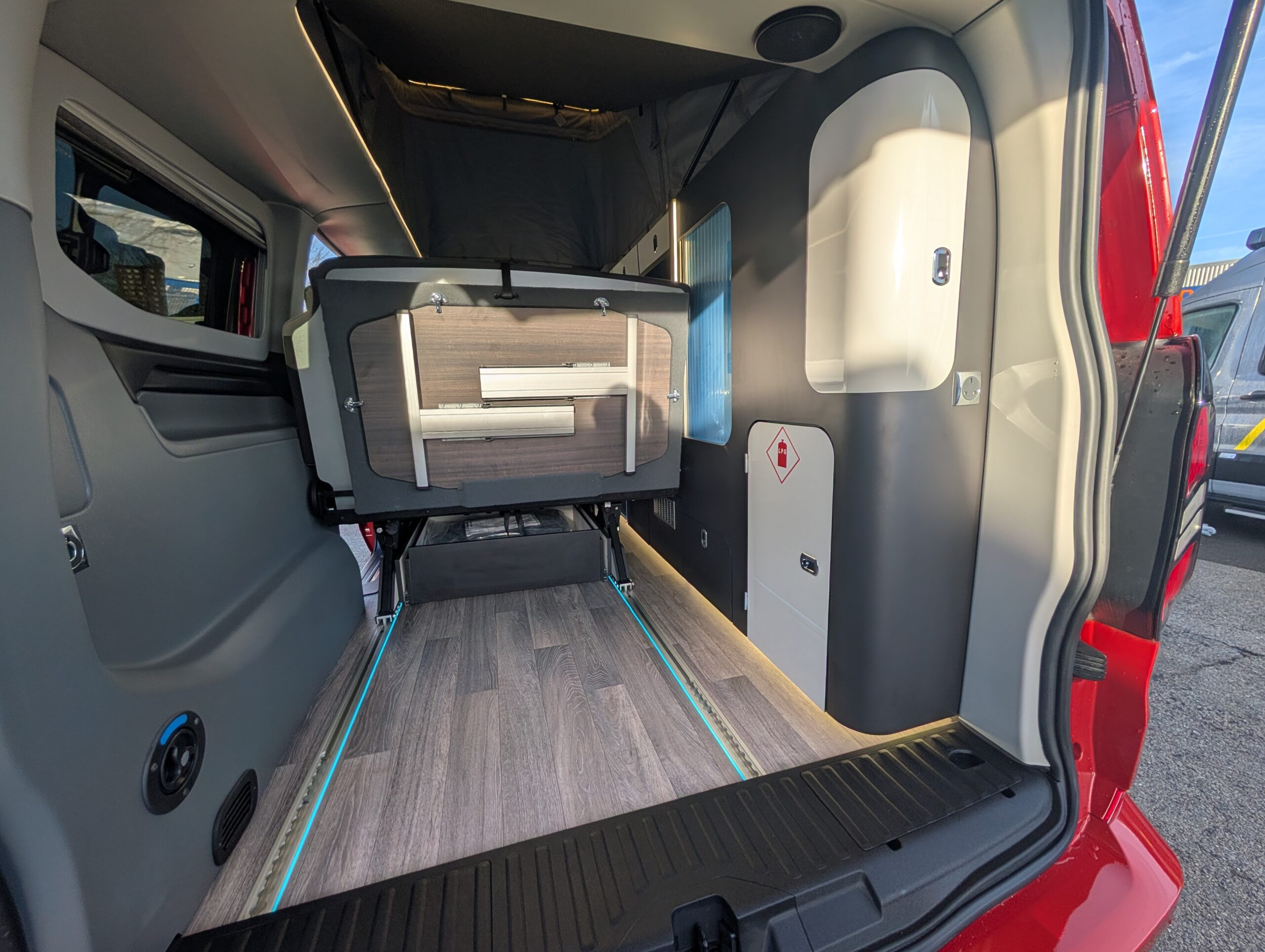 PXL 20251213 121846531.MP 