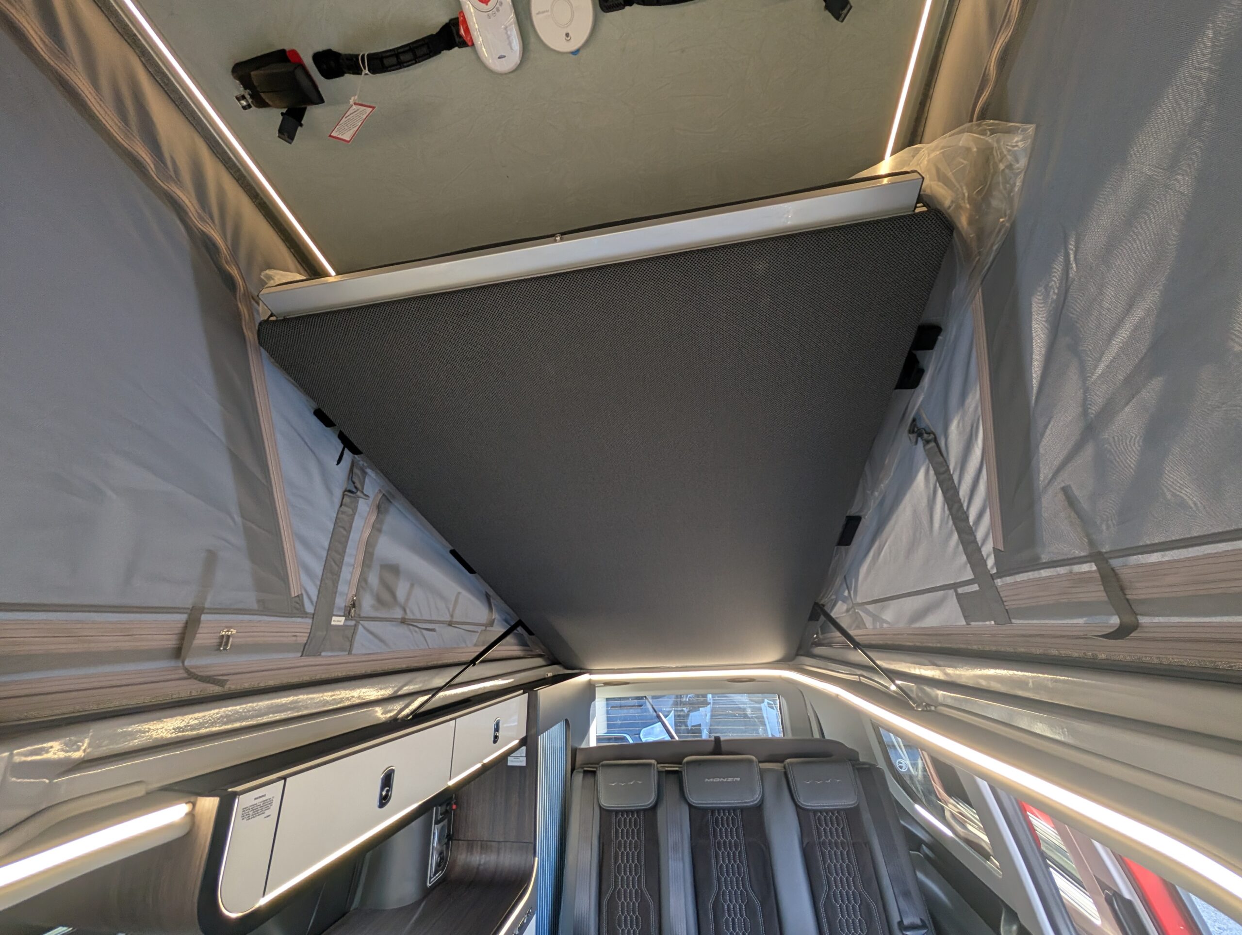 PXL 20251213 122250482.MP 