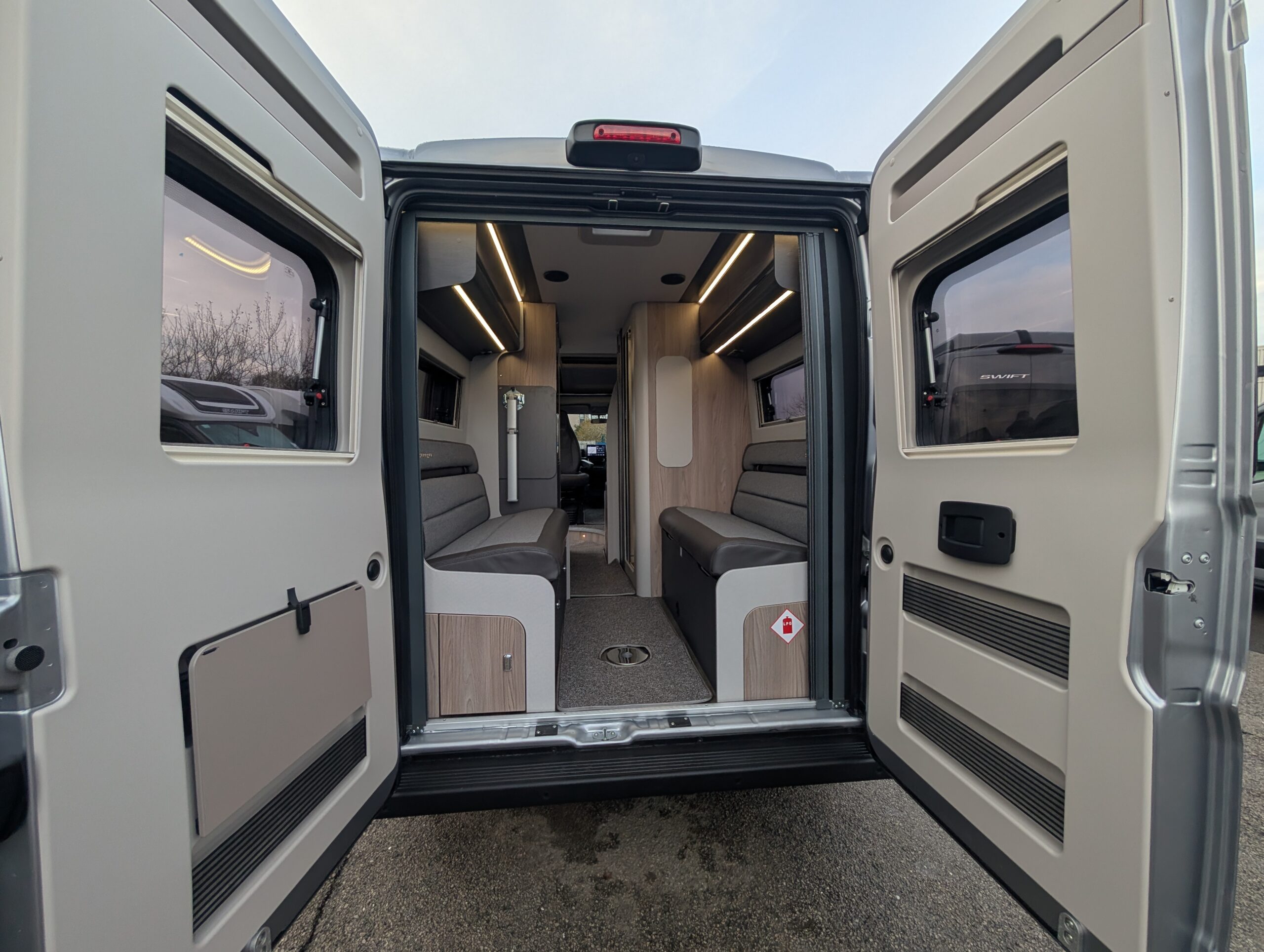 PXL 20251213 150119749.MP 