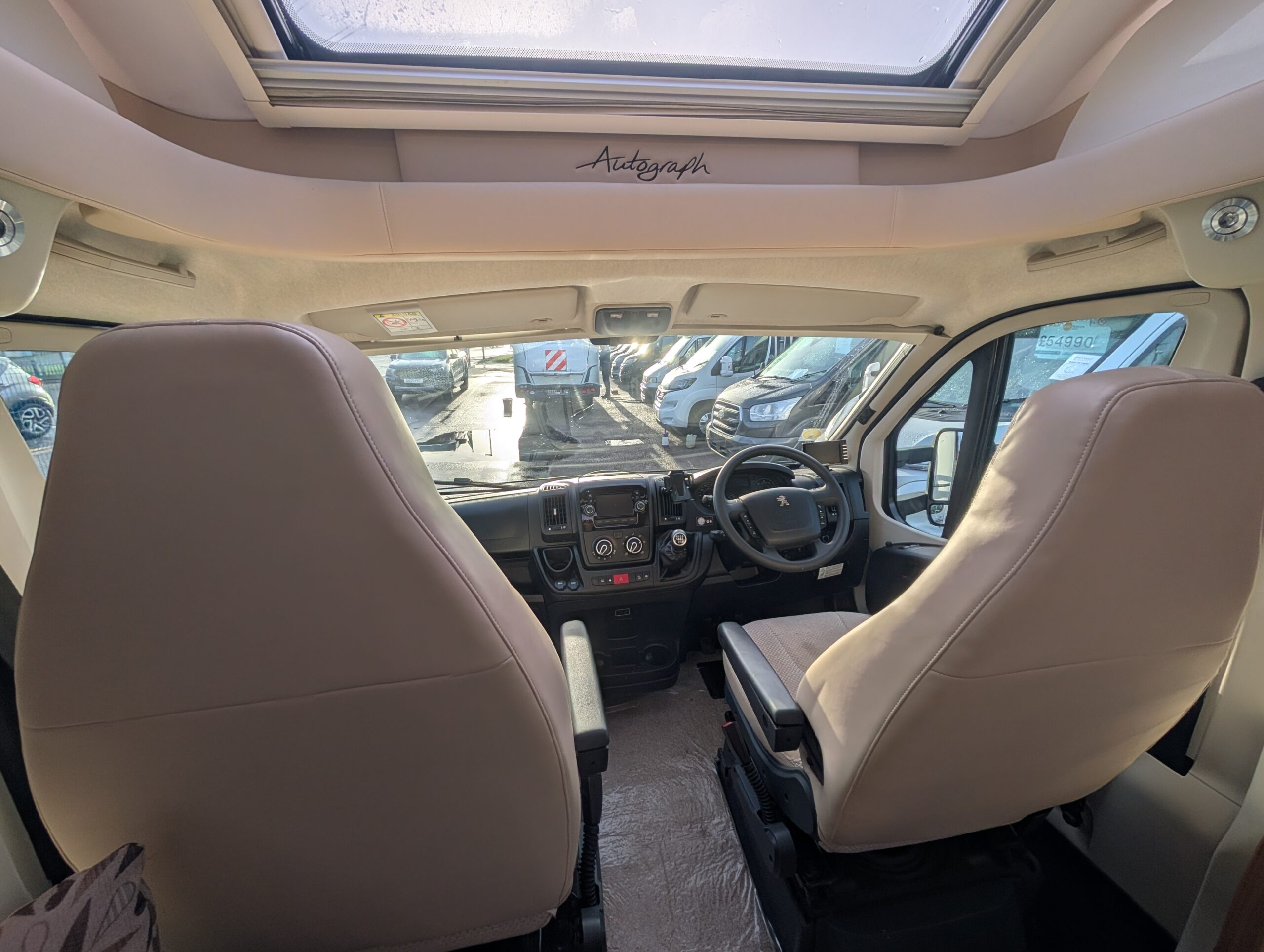 PXL 20251216 102736671