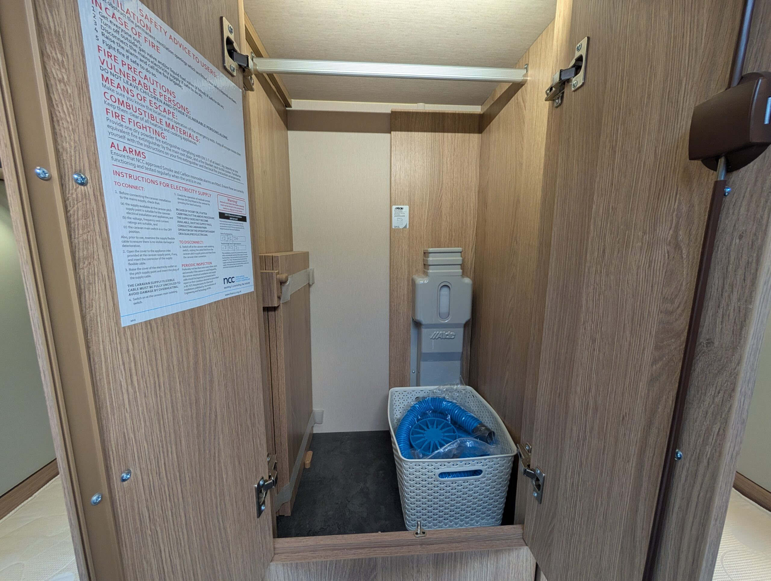 PXL 20251219 093104867