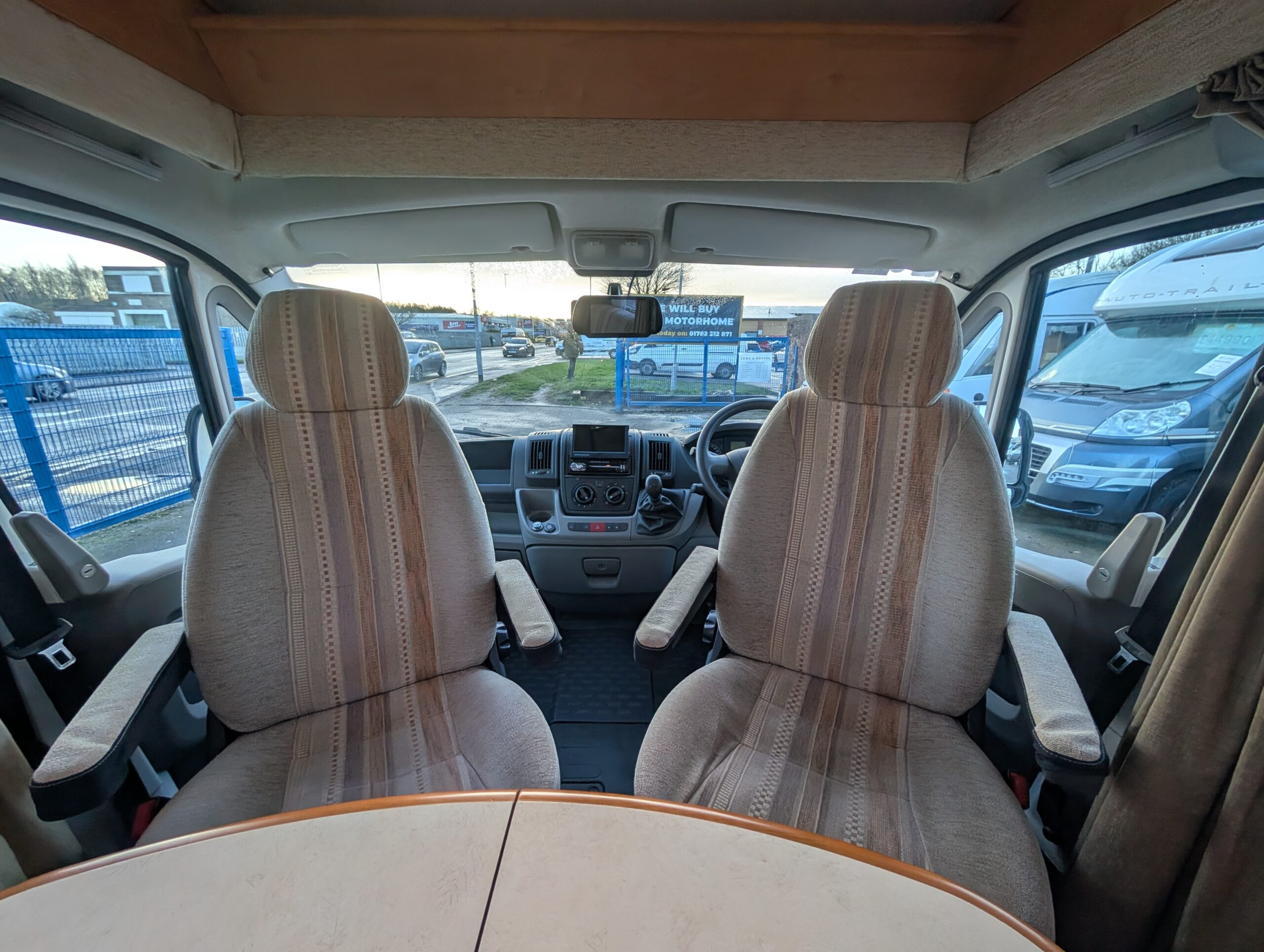 PXL 20251219 095328149