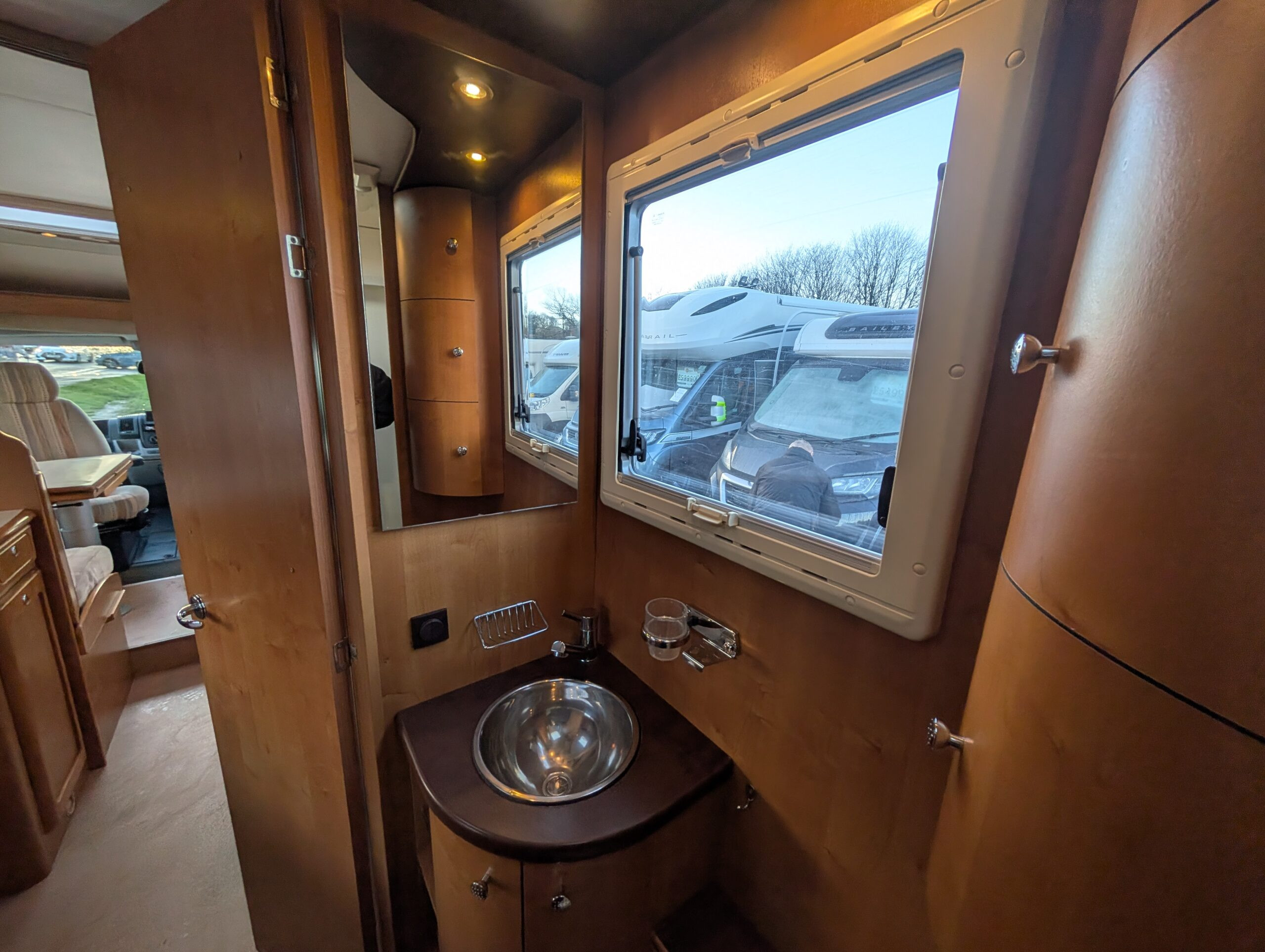 PXL 20251219 095507551