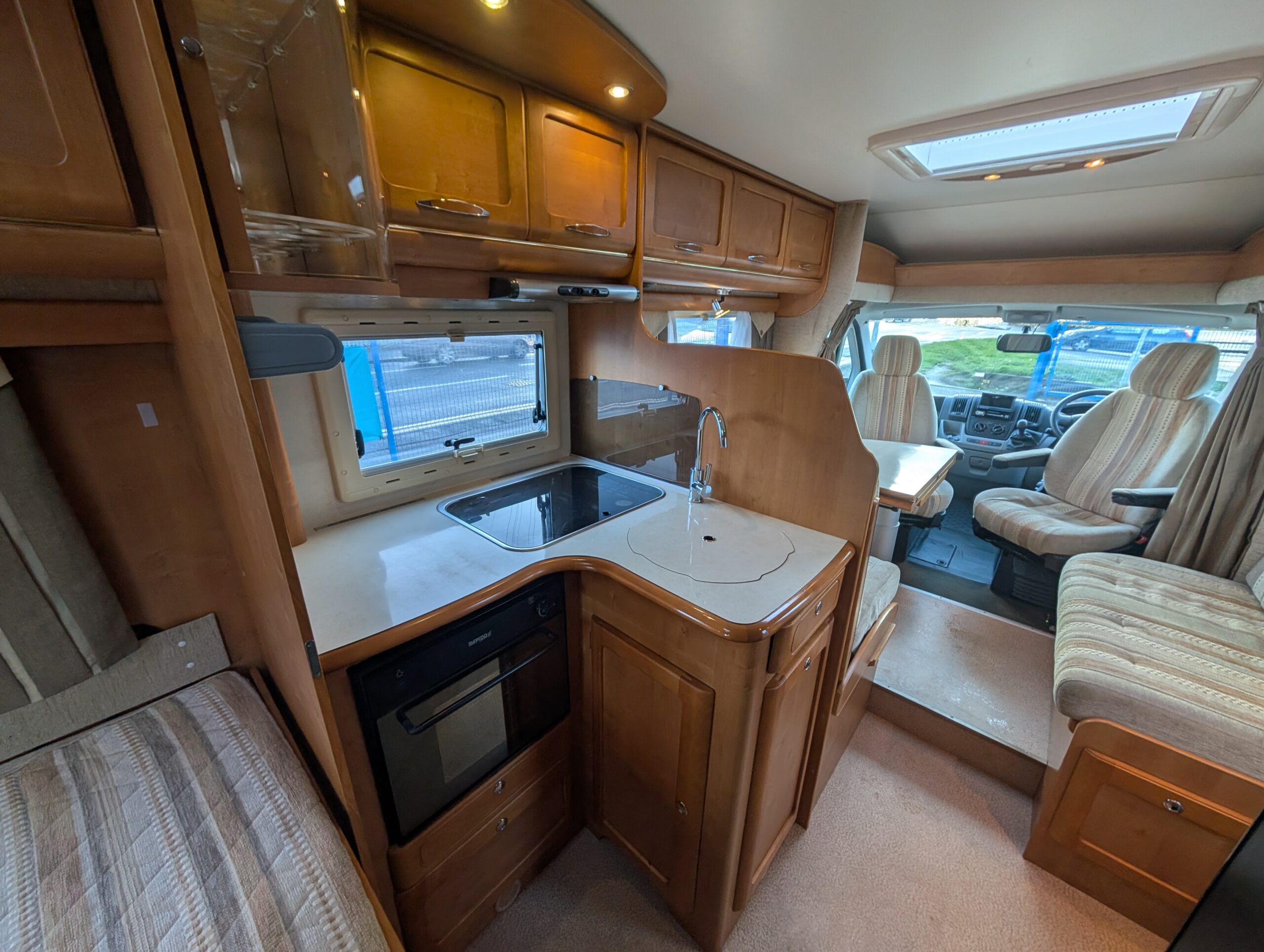 PXL 20251219 095525224