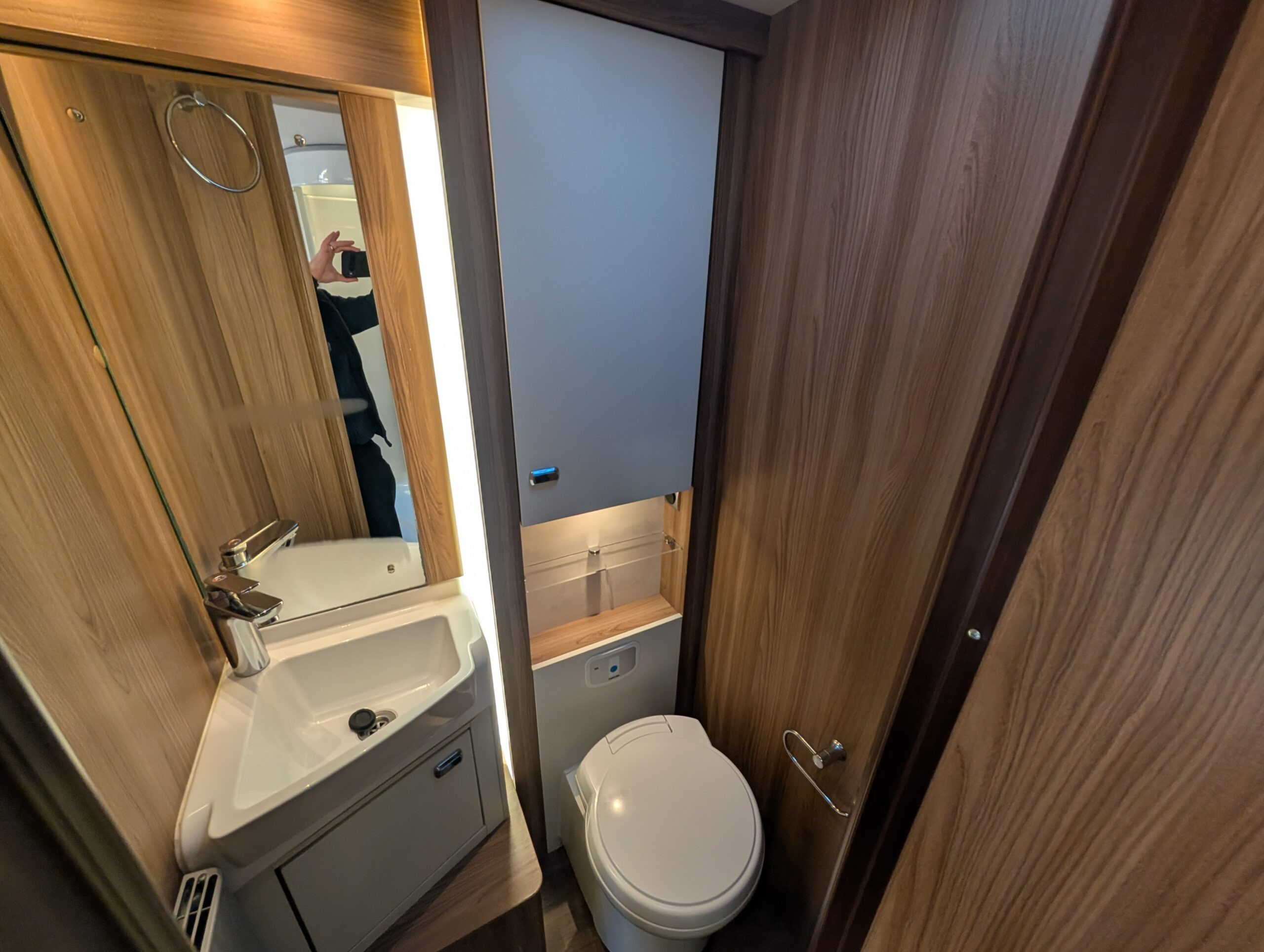 PXL 20251219 134310564