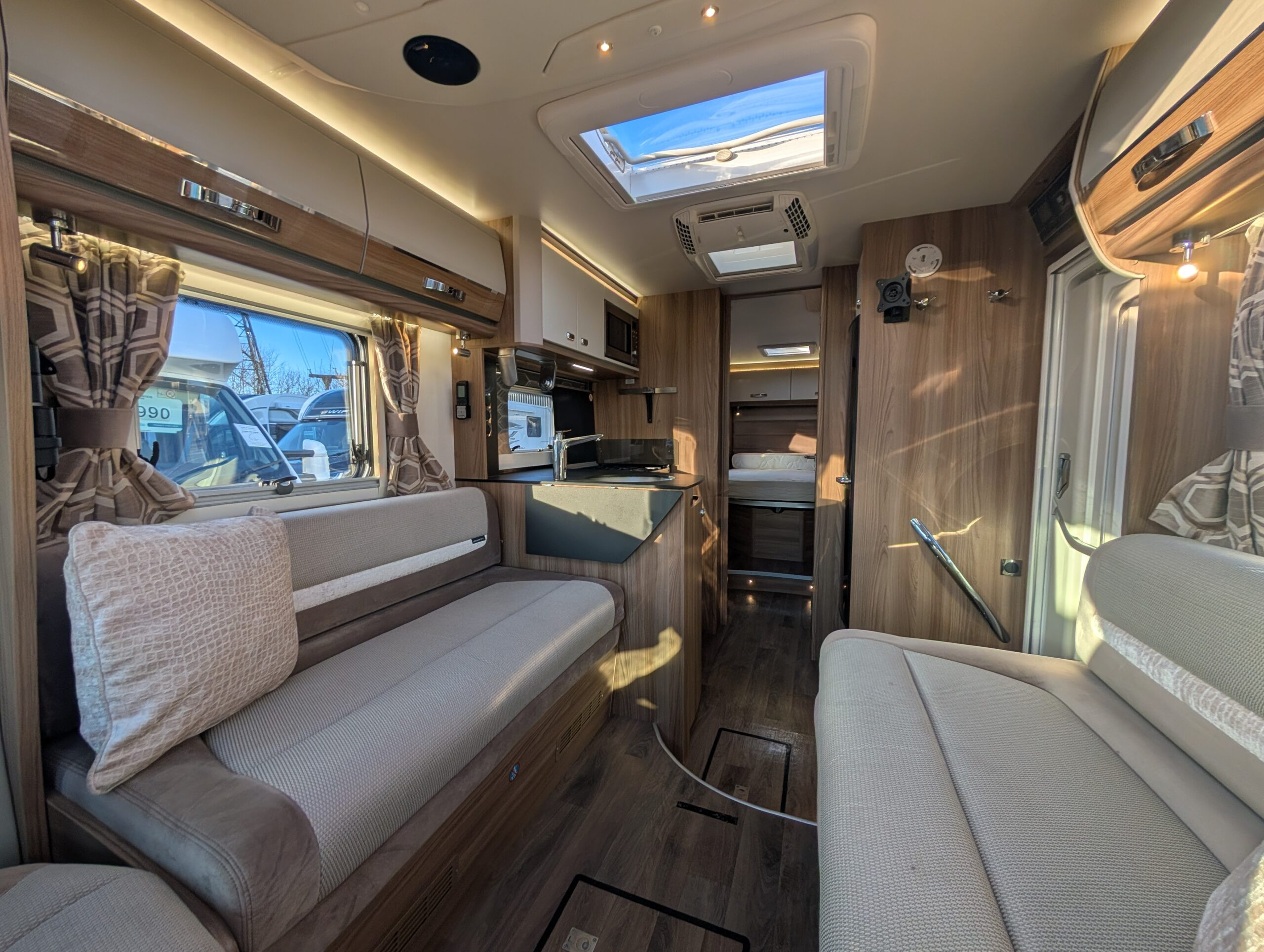 PXL 20251219 134345013