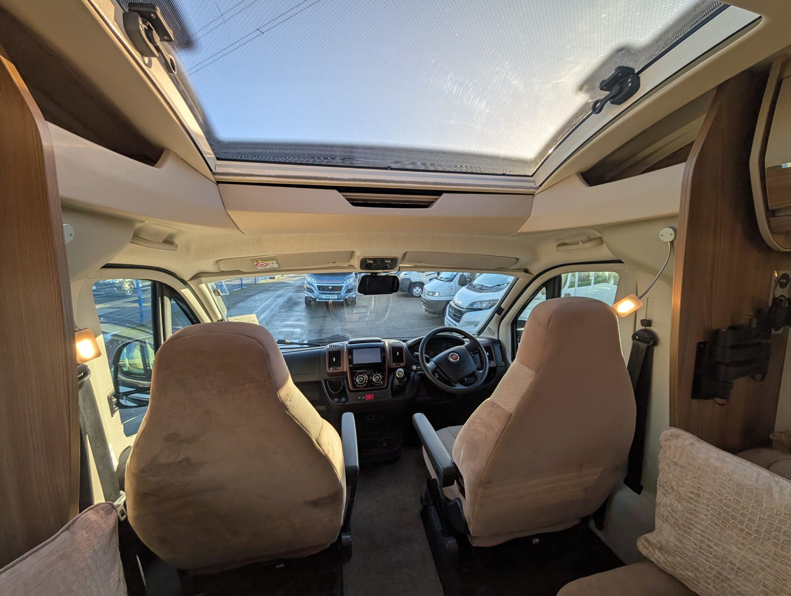 PXL 20251219 134358442