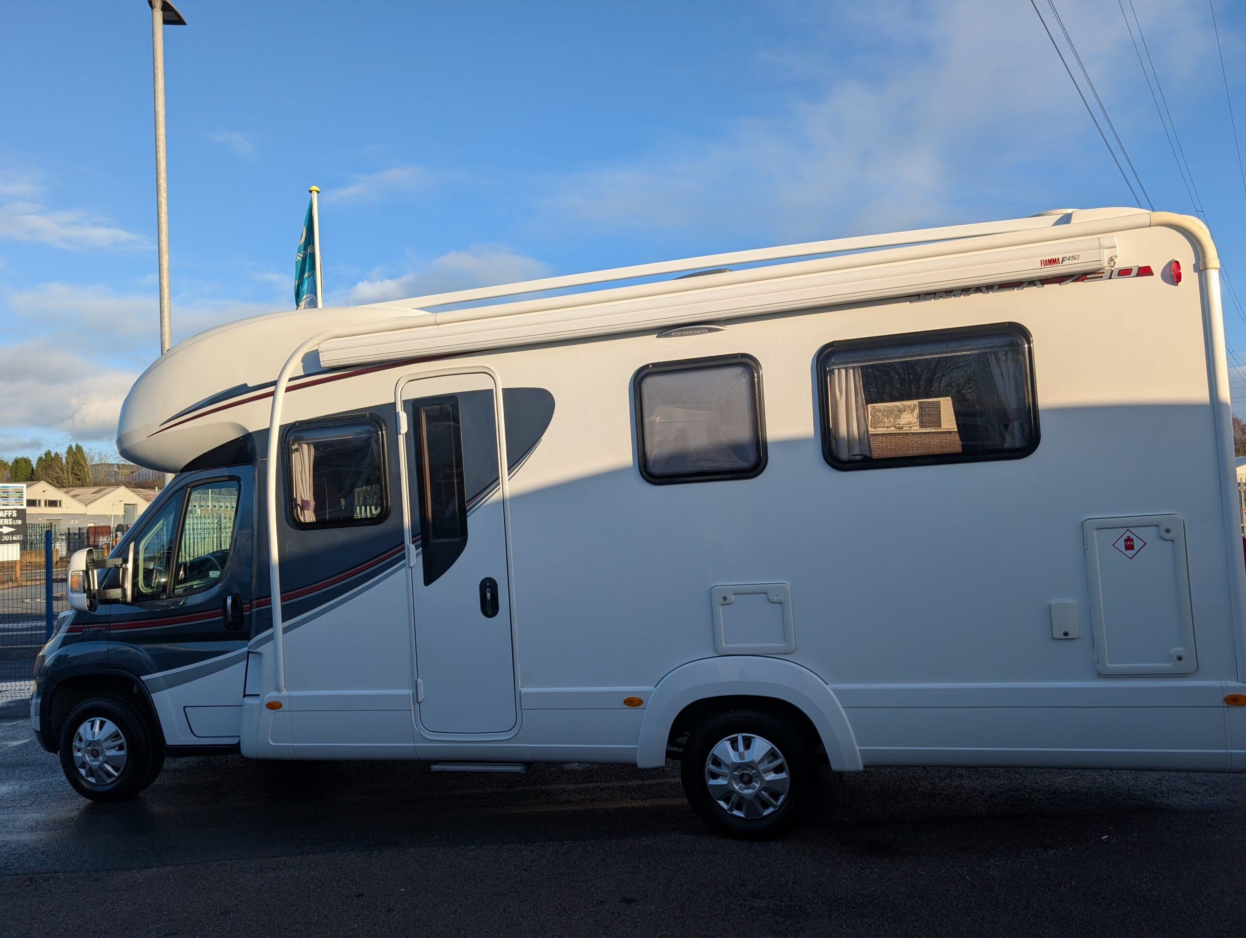 PXL 20251219 135052514.MP 