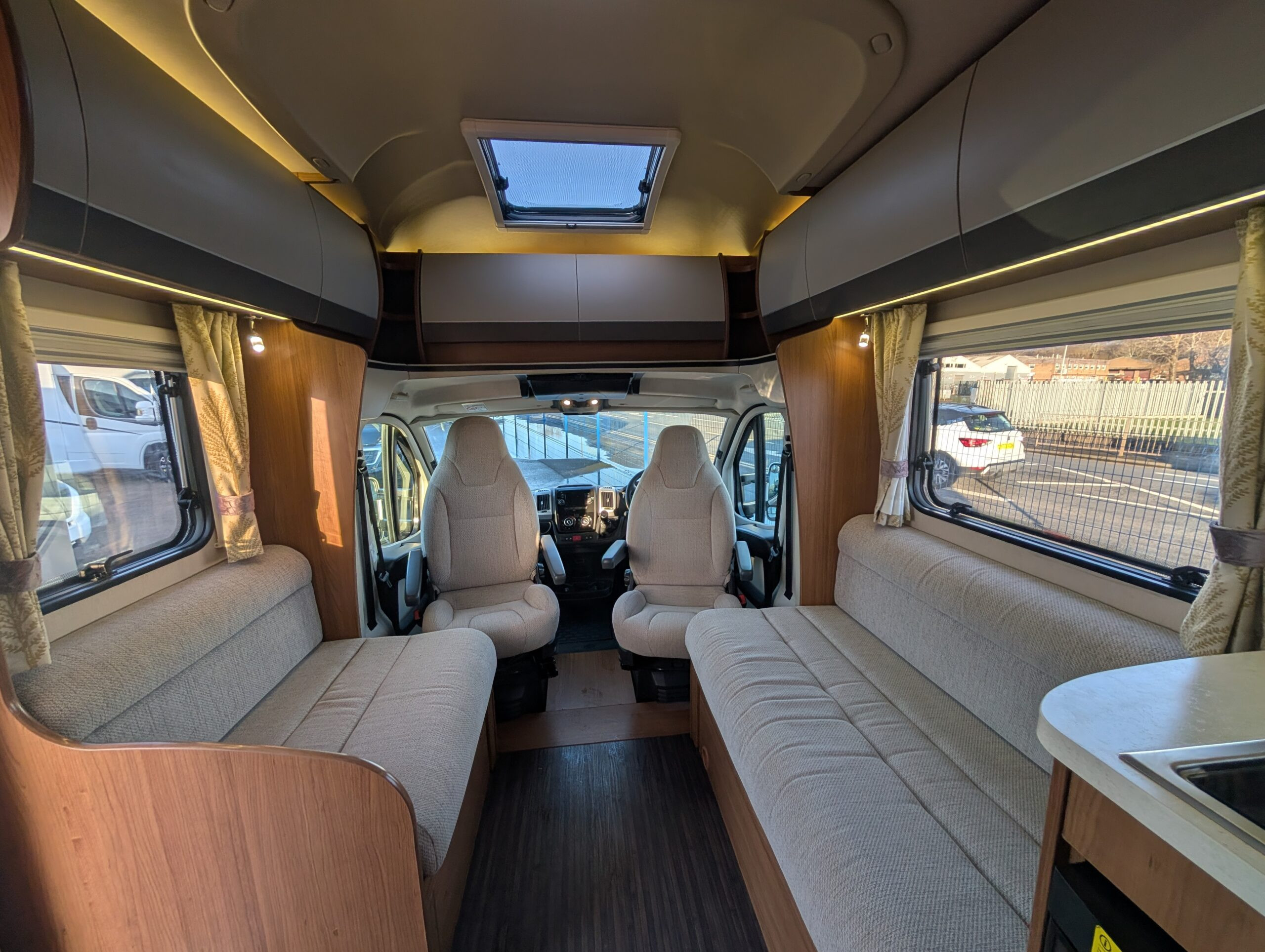 PXL 20251219 135142499