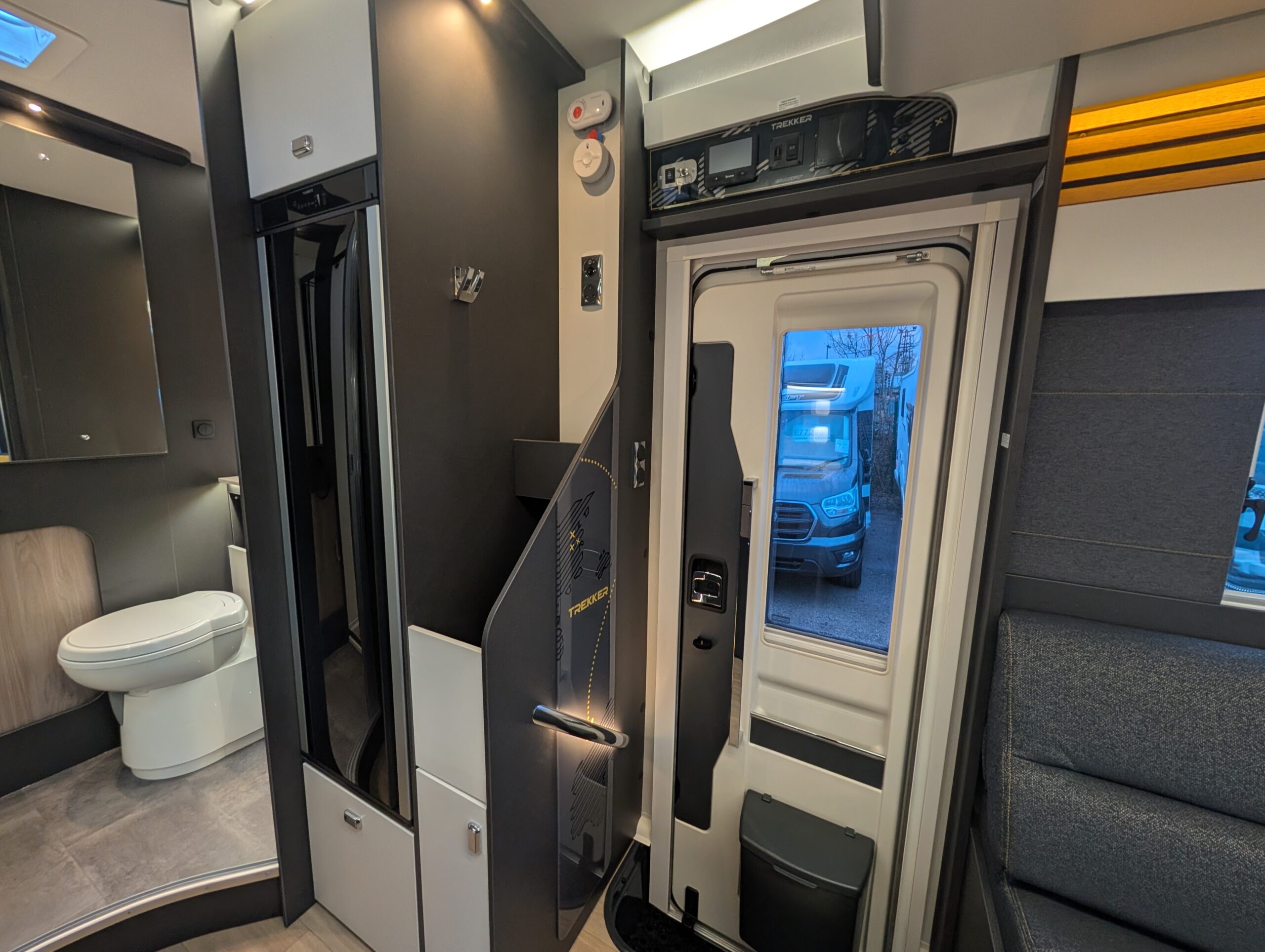 PXL 20260112 154442399