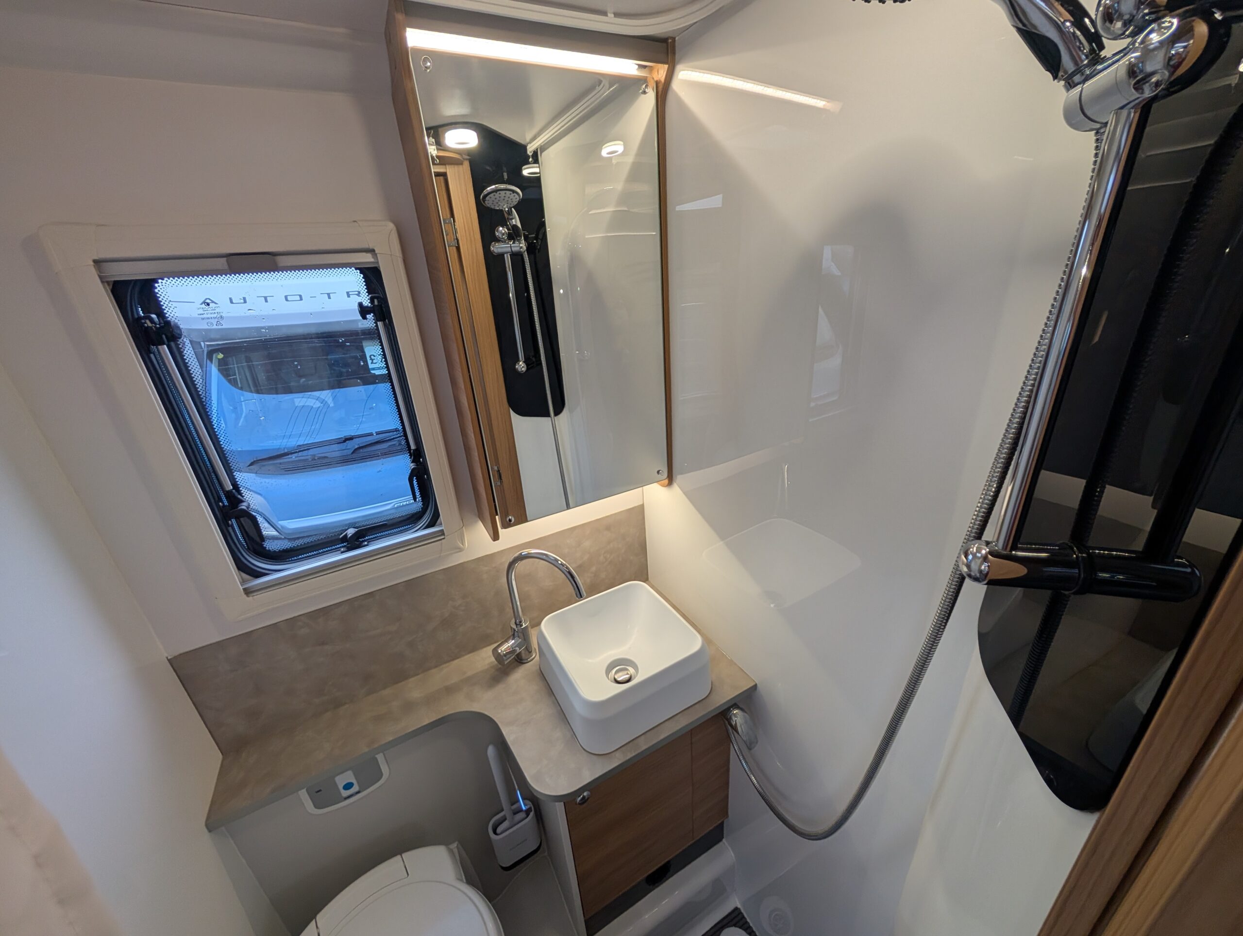 PXL 20260116 140334610