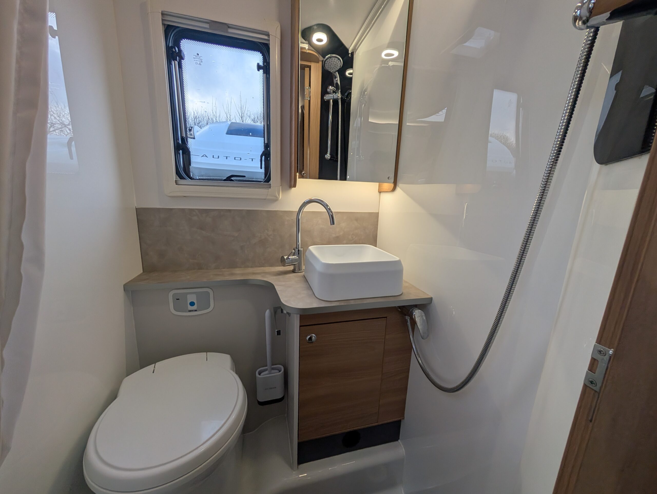 PXL 20260116 140336395