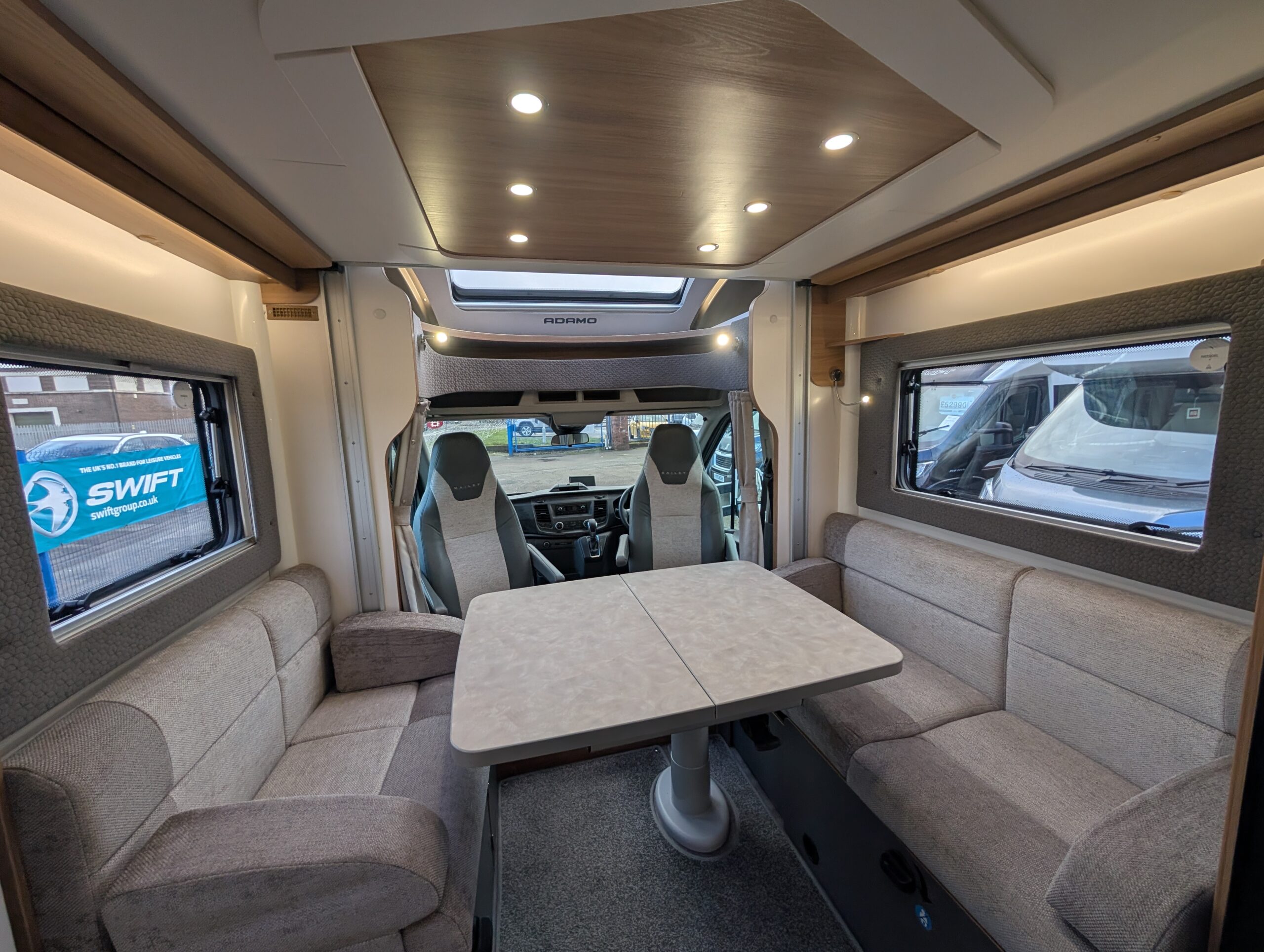 PXL 20260116 140503027