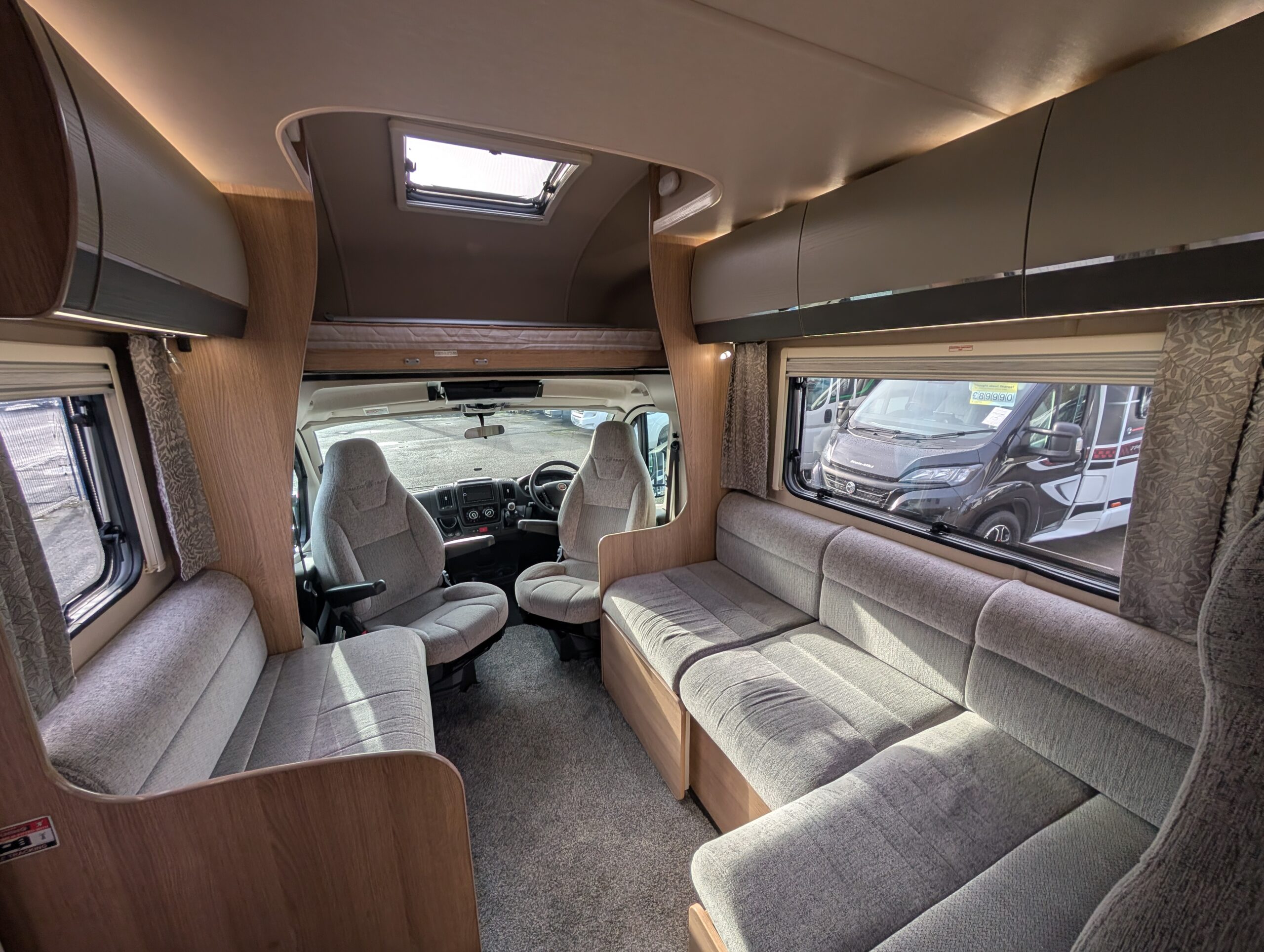 PXL 20260204 100700378