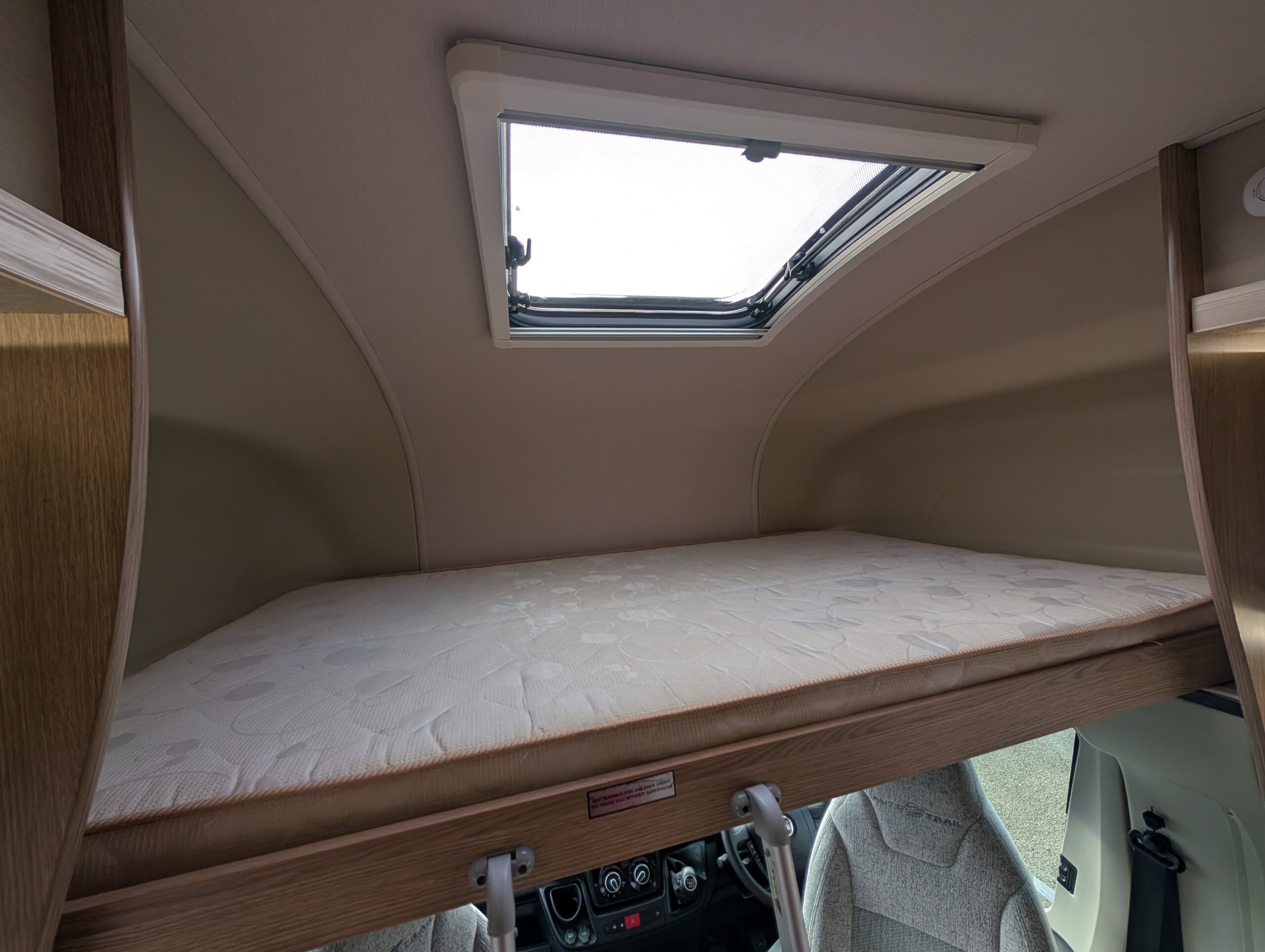 PXL 20260204 100823587.MP 