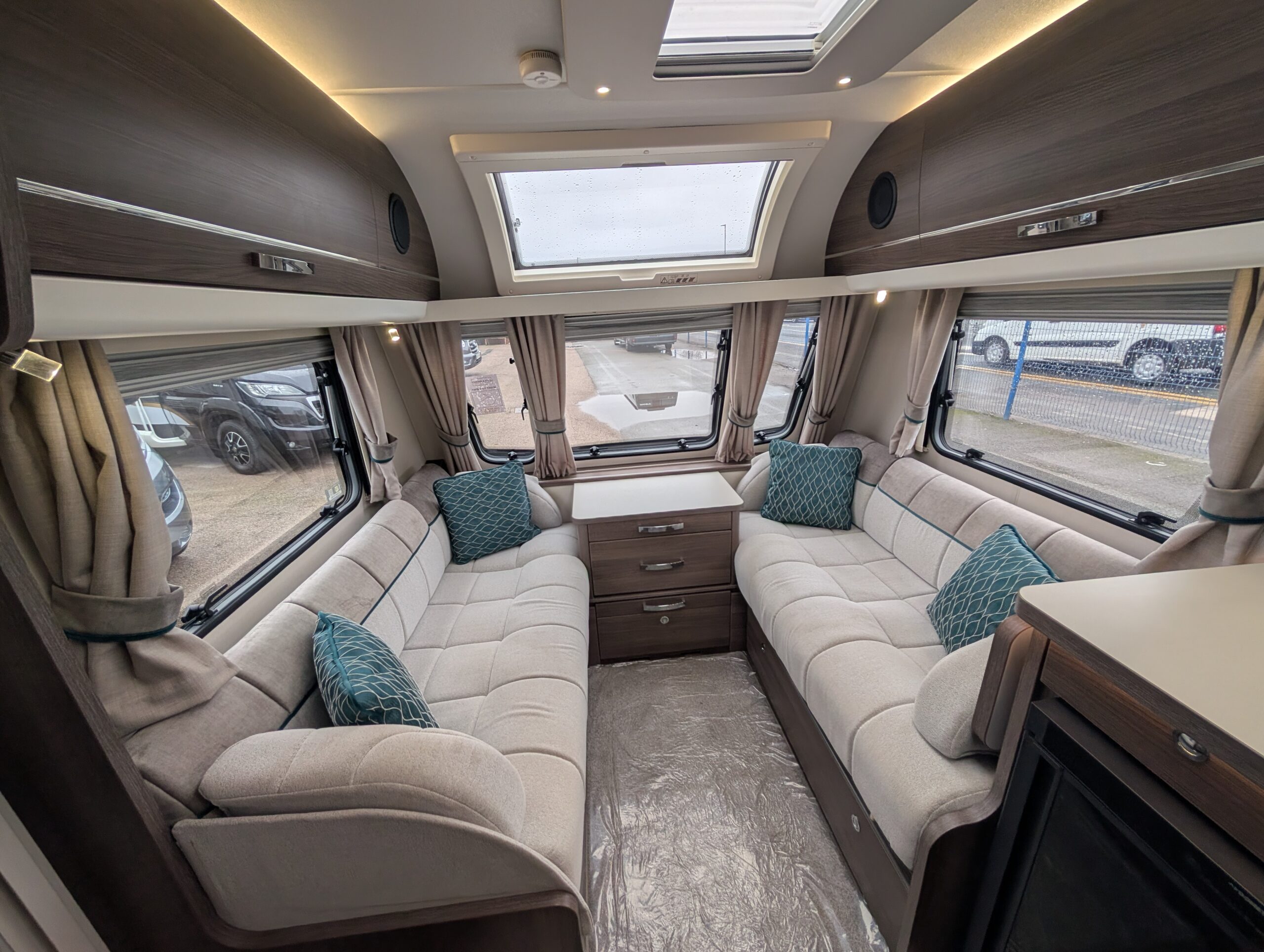 PXL 20260204 114447962.MP 