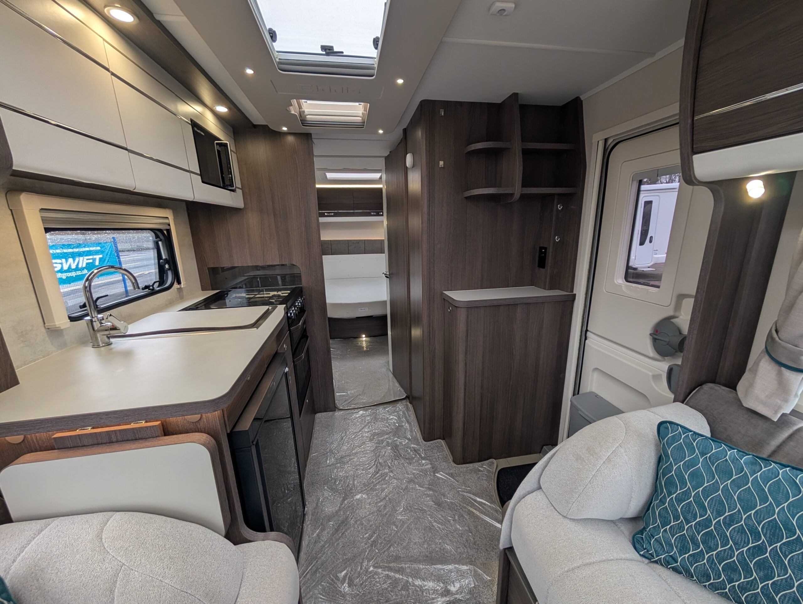 PXL 20260204 114502338