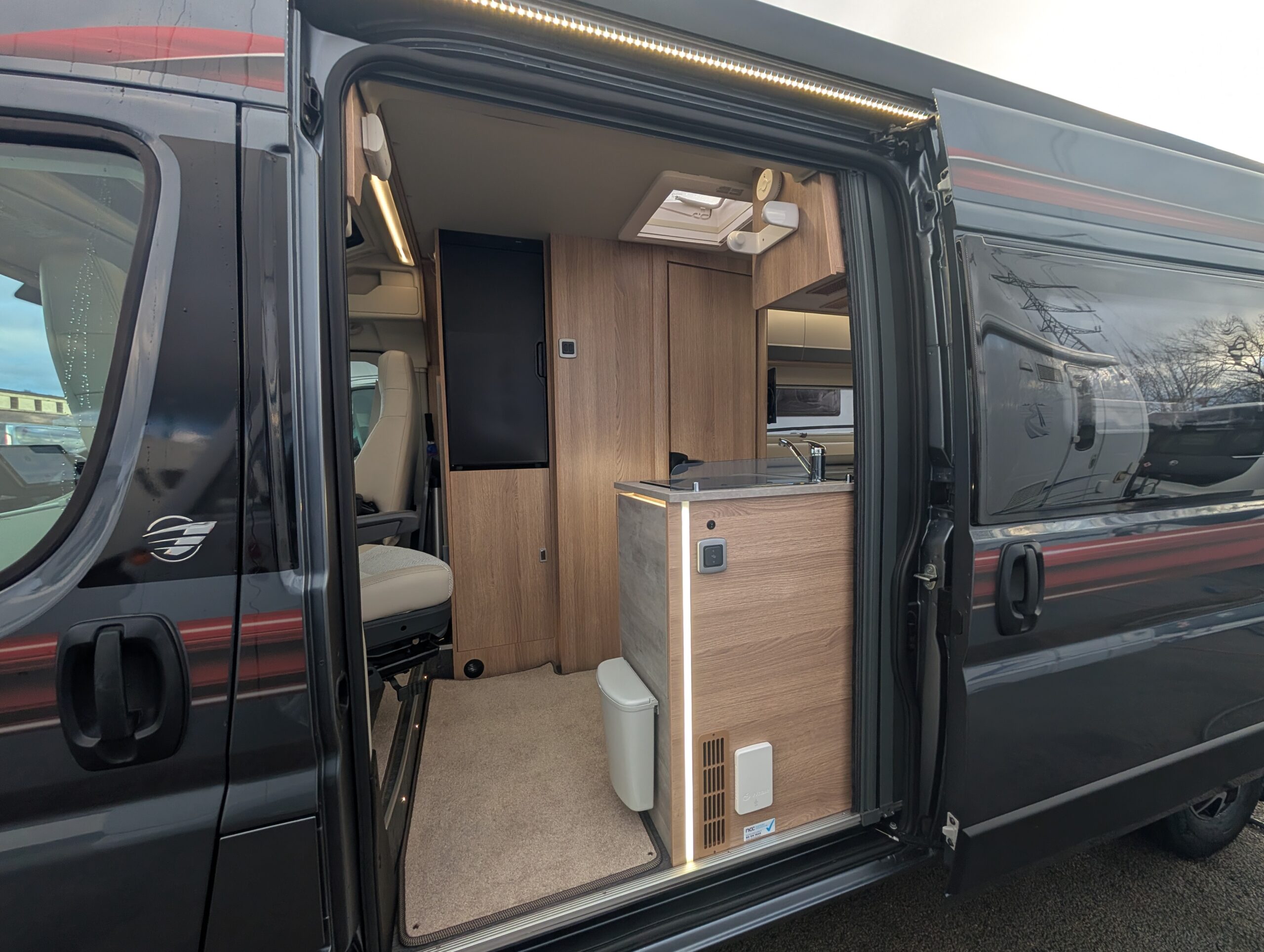 PXL 20260216 162700265