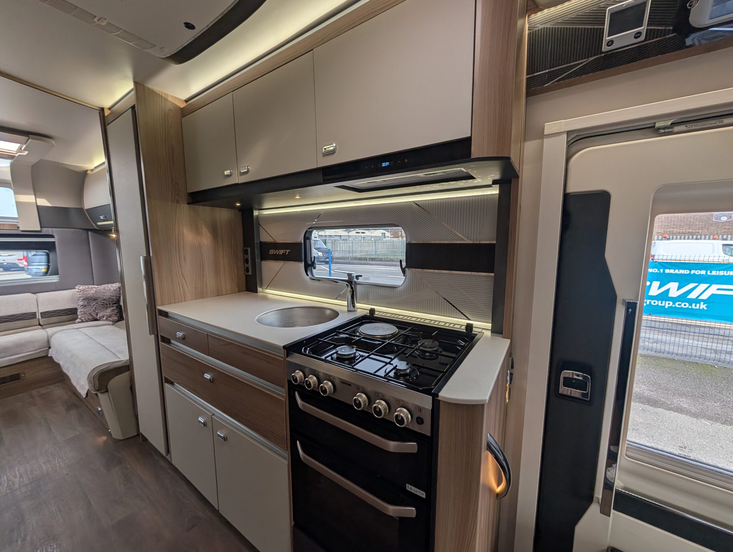 PXL 20260217 121601874