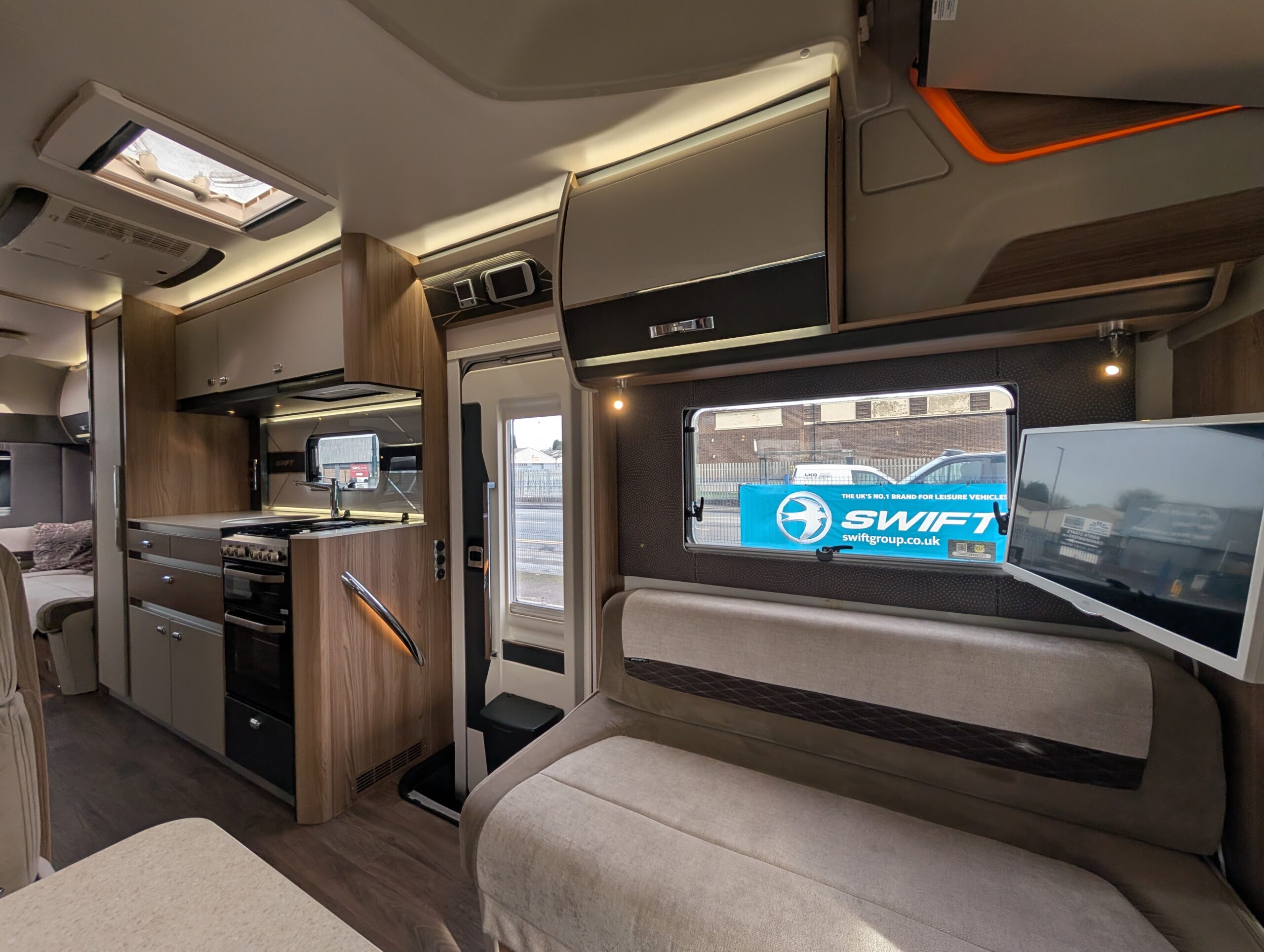 PXL 20260217 121800166