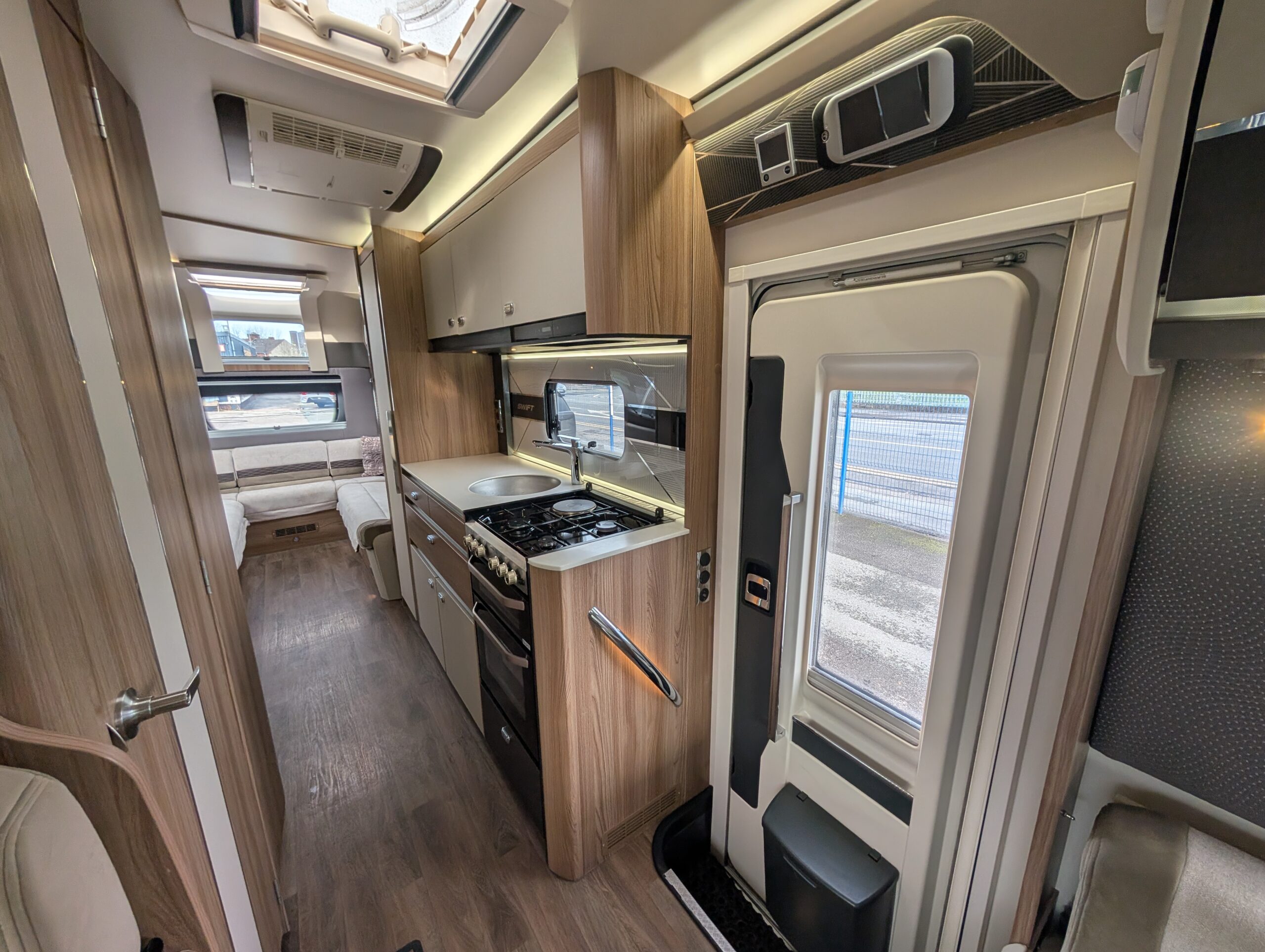 PXL 20260217 121802851