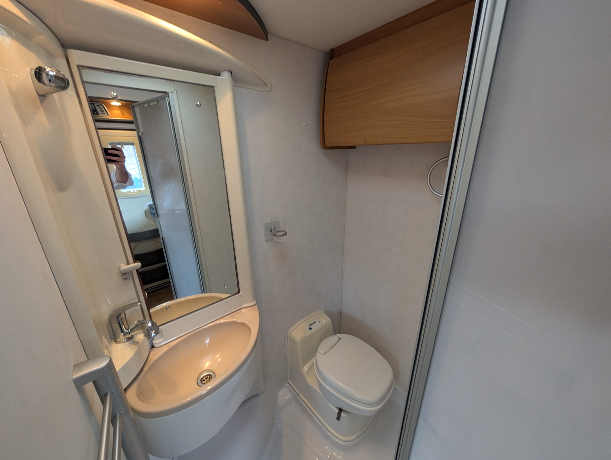 PXL 20260221 123404347