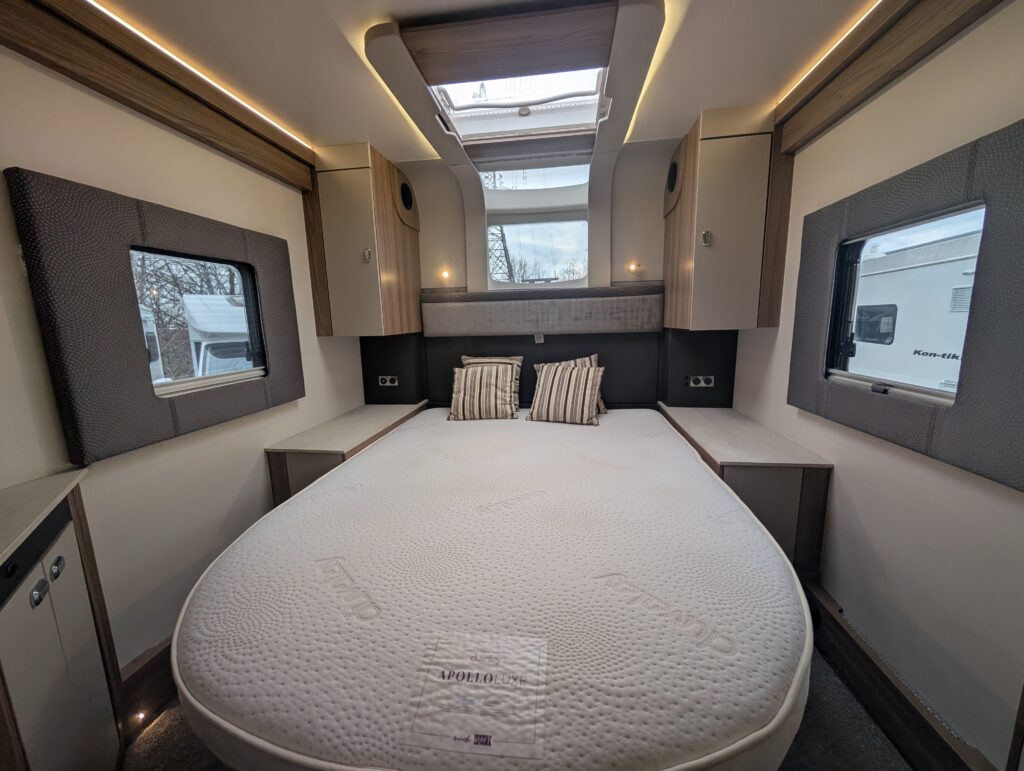 PXL 20260303 160705892