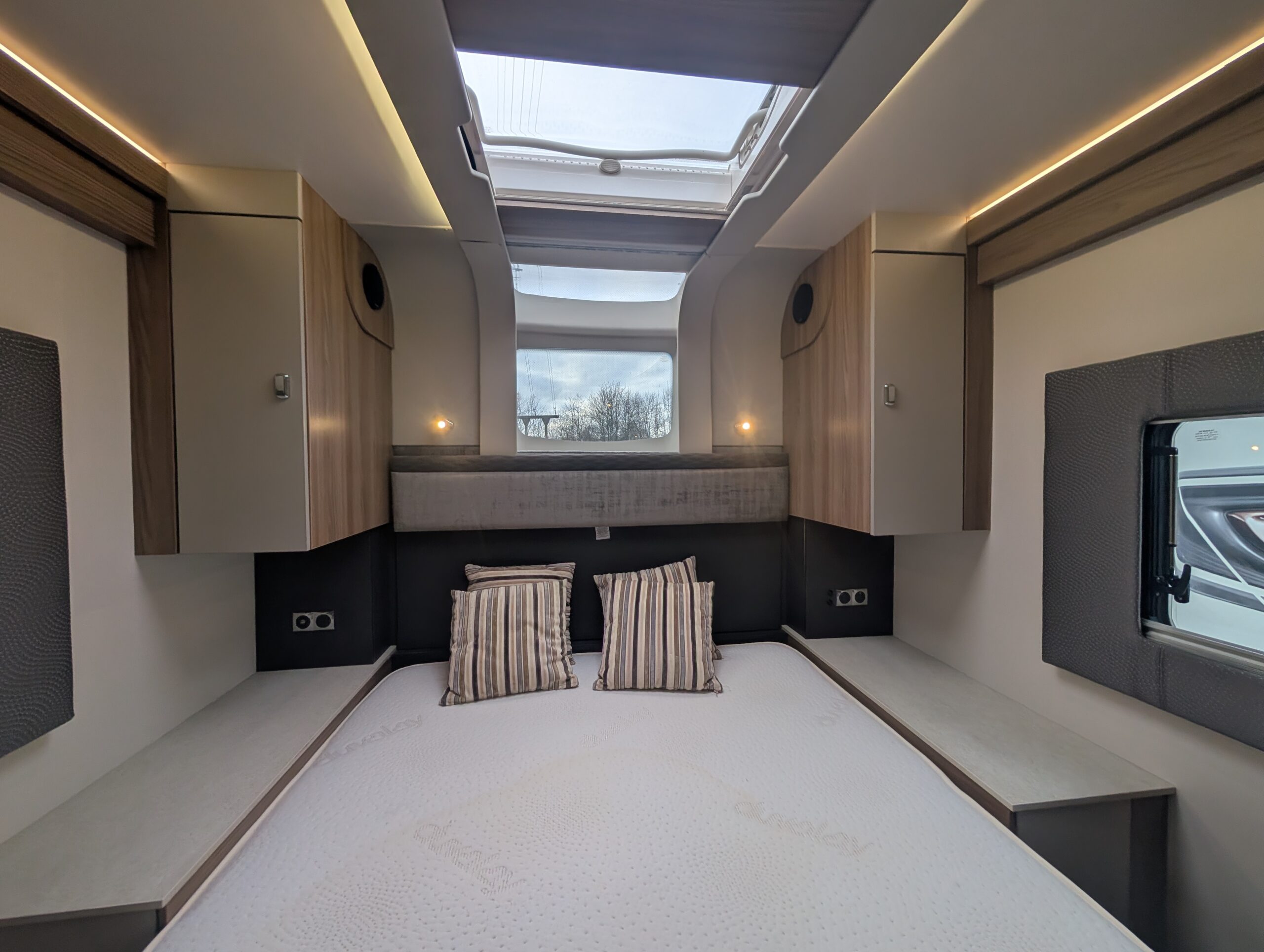 PXL 20260303 160708476