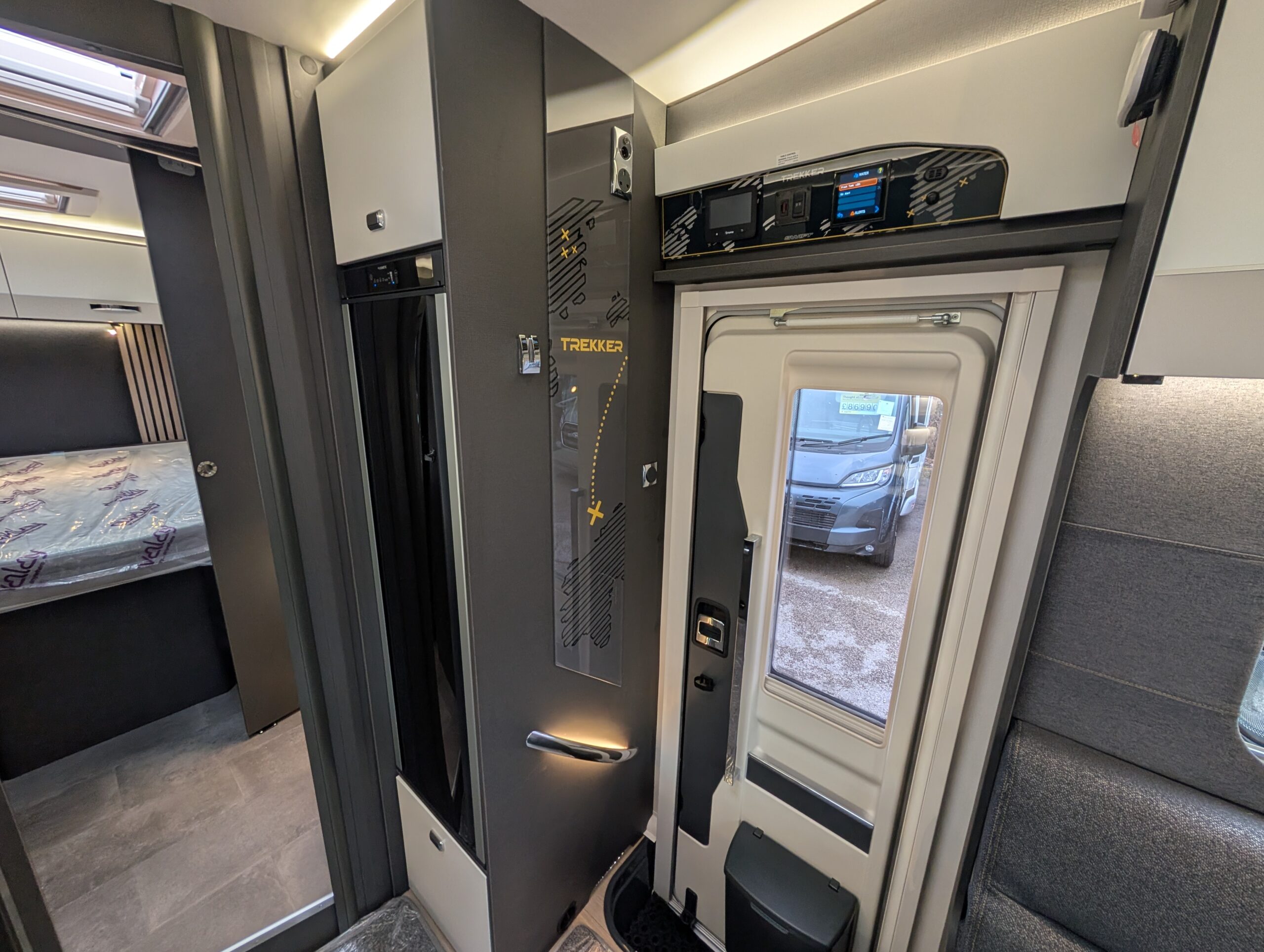 PXL 20260306 151204904