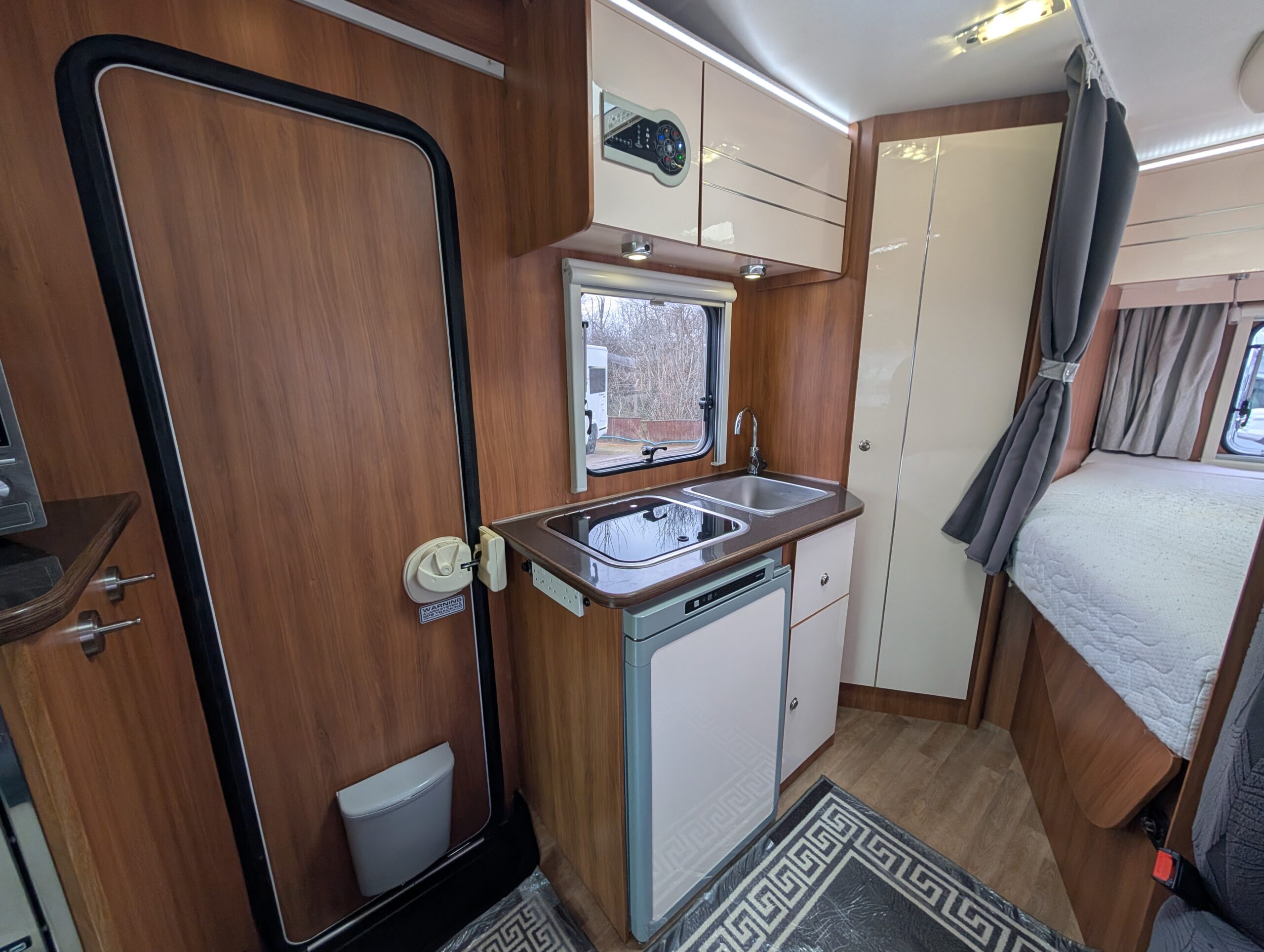 PXL 20260306 160849814