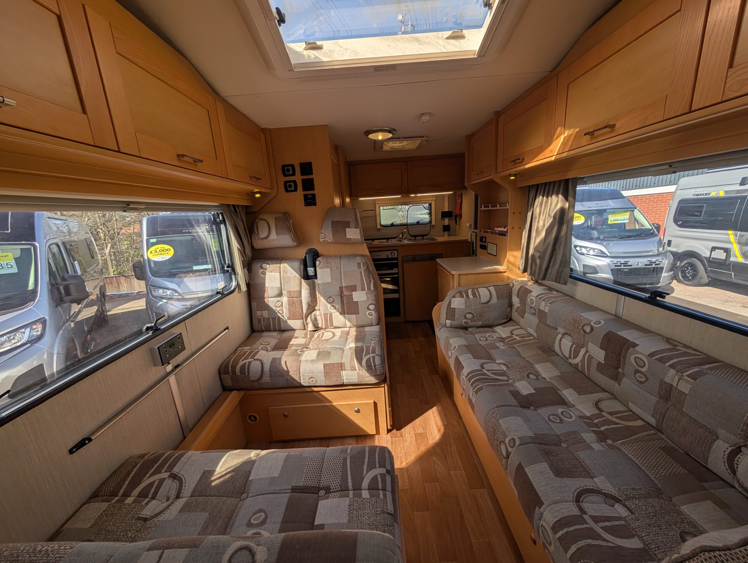 PXL 20260406 102049236