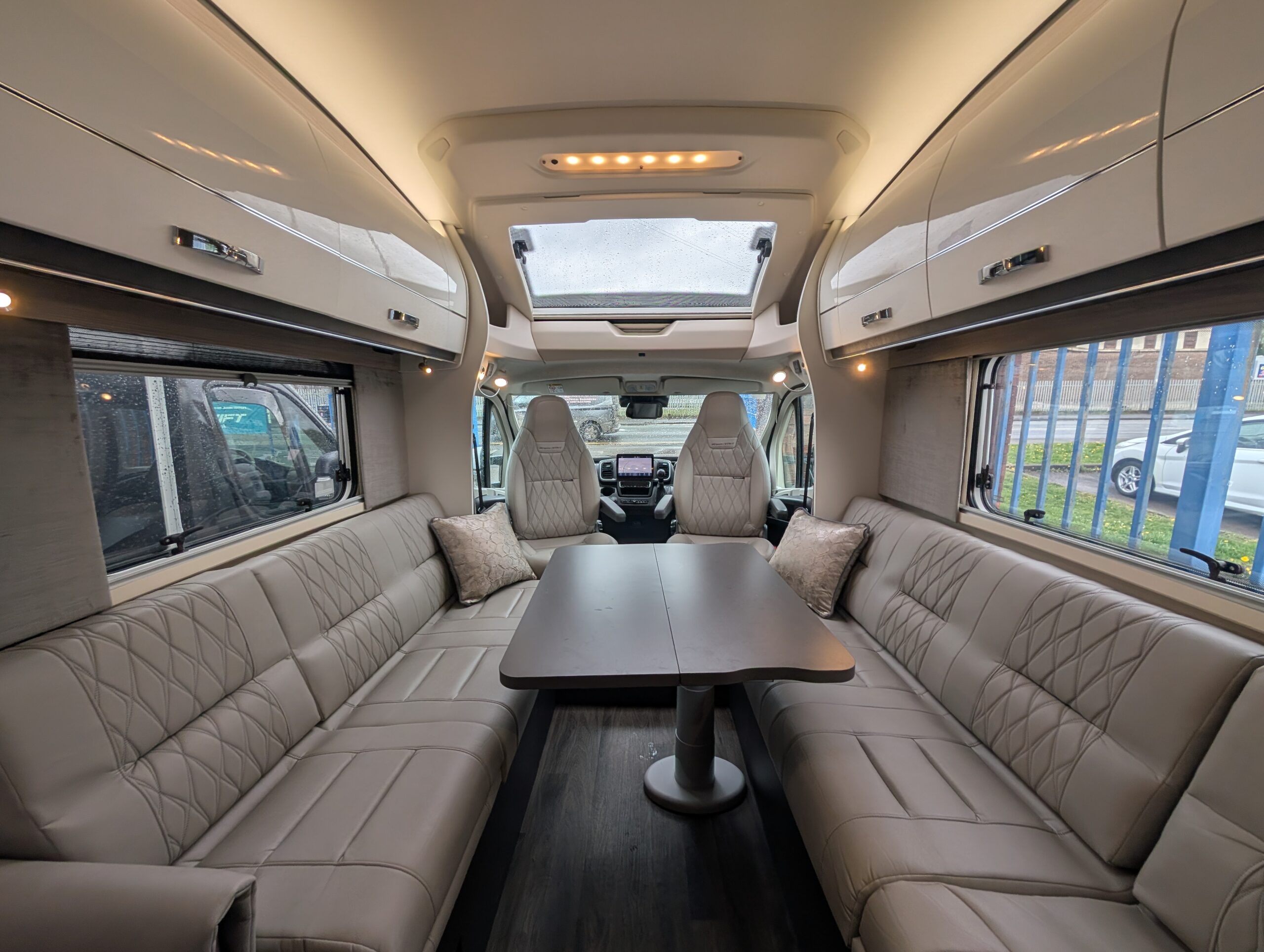 PXL 20260409 145623801